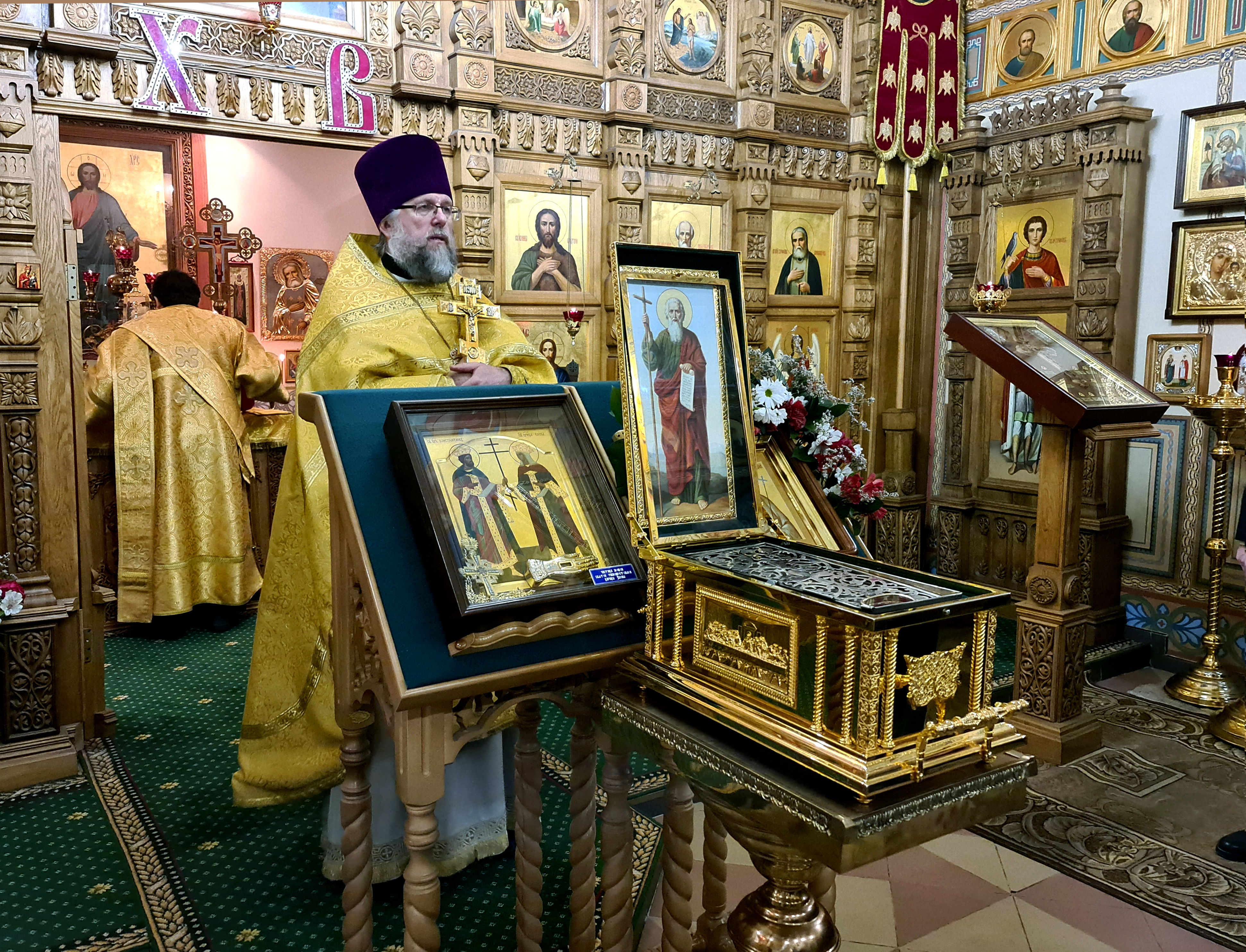 Торжественное богослужение в Домовом храме