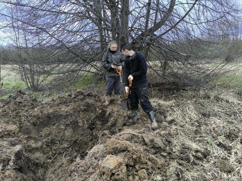 Они сражались и ждали 84 года: поисковики ГУЗ подняли останки 11 красноармейцев под Зубцовом