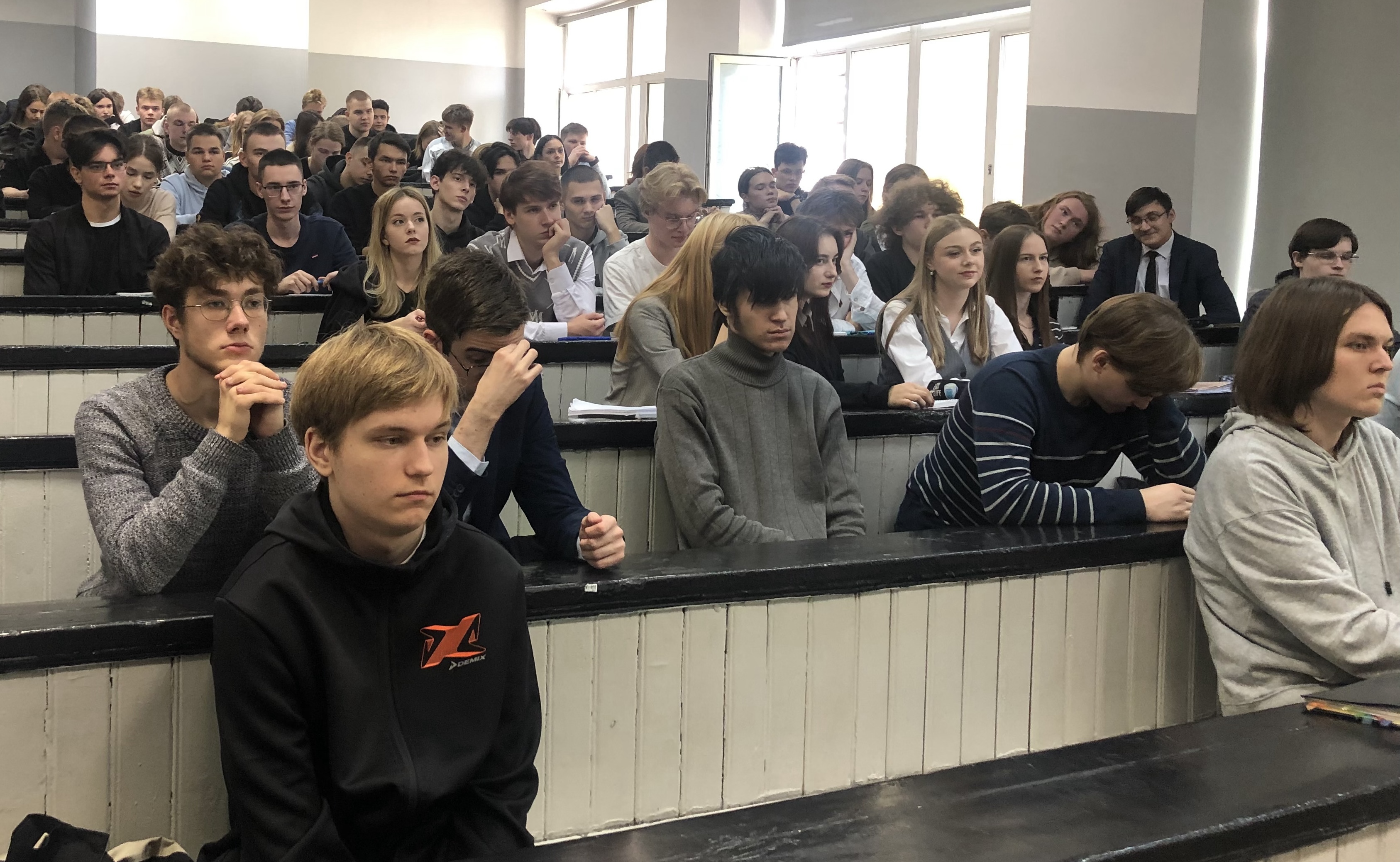 Профориентация: студенты ГУЗ узнали о службе в УВД Московского метро