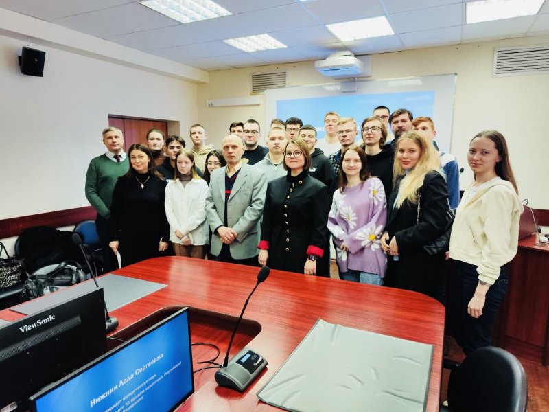 Представитель аппарата уполномоченного по правам человека в РФ провела лекцию для студентов ГУЗ    