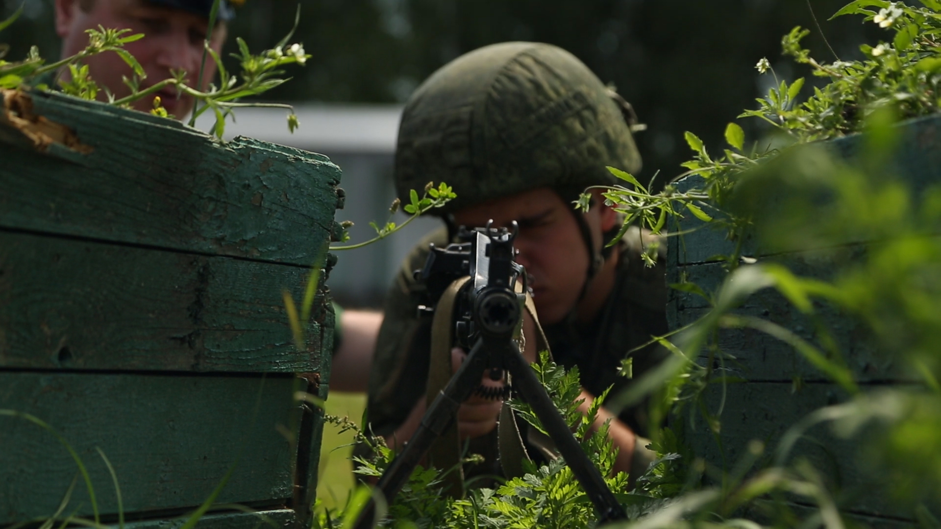 О прохождении учебных сборов студентами военного учебного центра Государственного университета по землеустройству