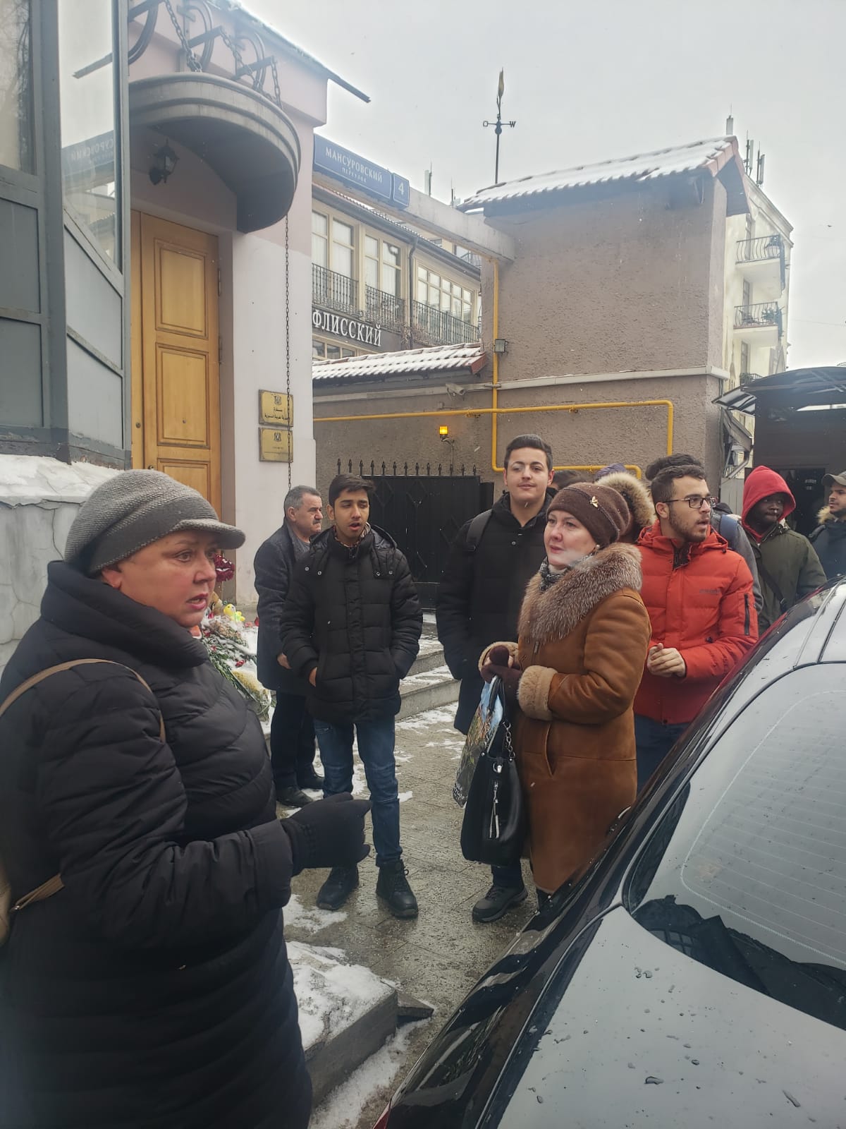 Слушатели подготовительного отделения университета оказали помощь жертвам землетрясения в Сирии