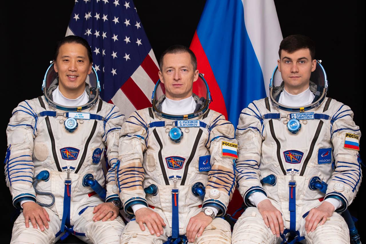 Космос-2024: задайте вопрос космонавту и получите ответ