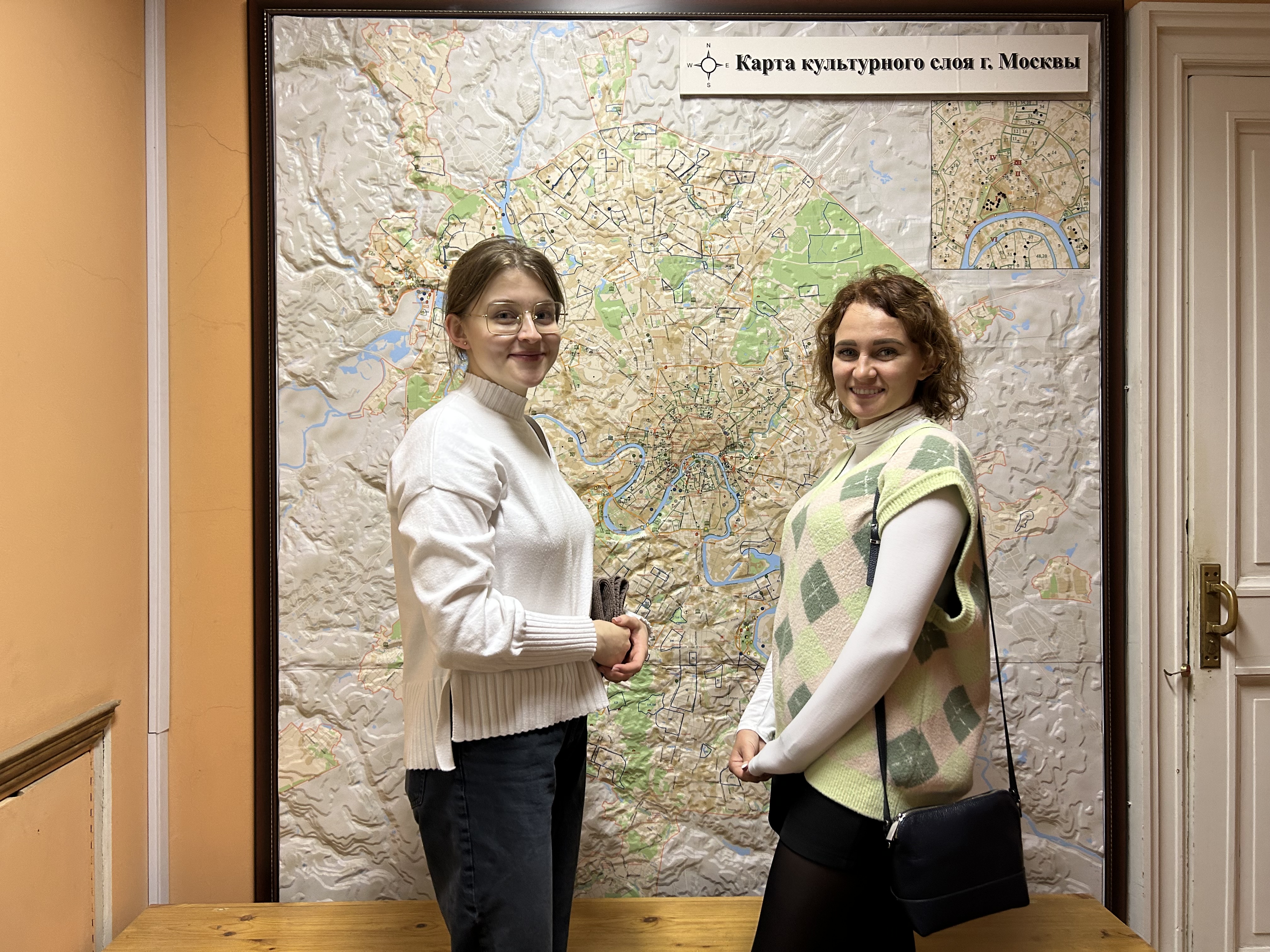Встреча врио ректора Тимура Папаскири с первым заместителем руководителя Департамента культурного наследия города Москвы Леонидом Кондрашевым