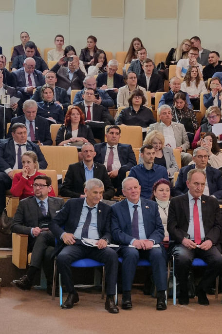 Земельный вопрос: ведущий эксперт ГУЗ на парламентских слушаниях представил «болевые точки» оборота сельхозземель