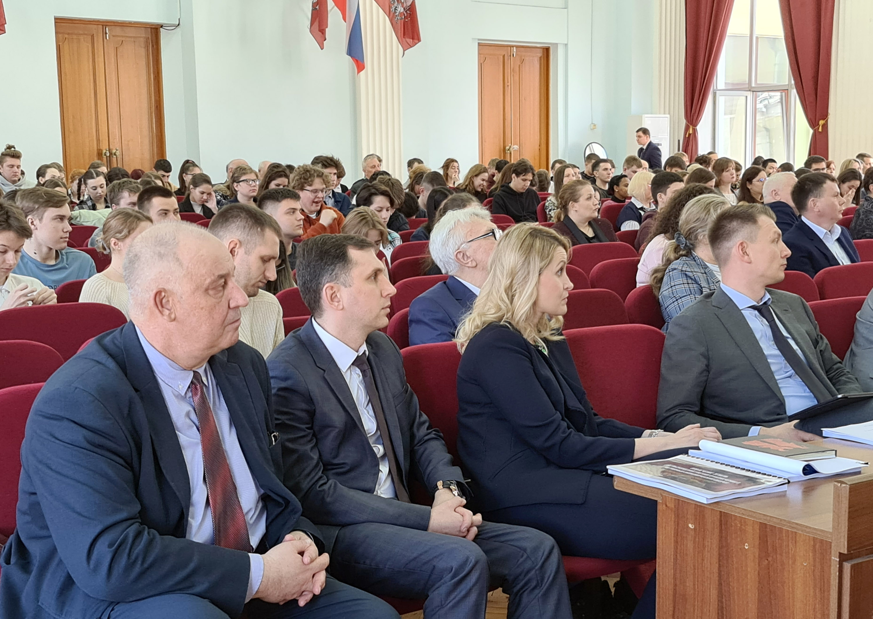 14 апреля 2022 г. в ГУЗ состоялись Парламентские слушания на тему «Землеустроительное обеспечение вовлечения в оборот неиспользуемых земель сельскохозяйственного назначения»