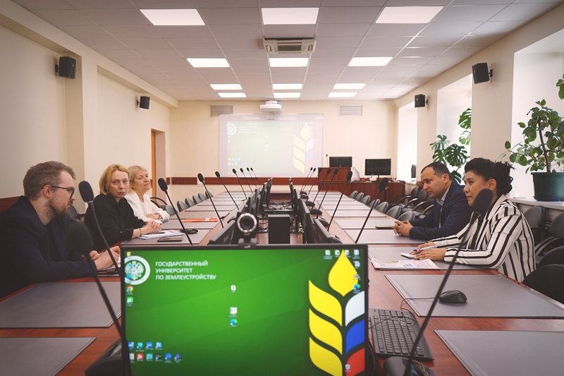 Российско-узбекское образовательное партнерство: ГУЗ и ТАСУ развивают совместные программы