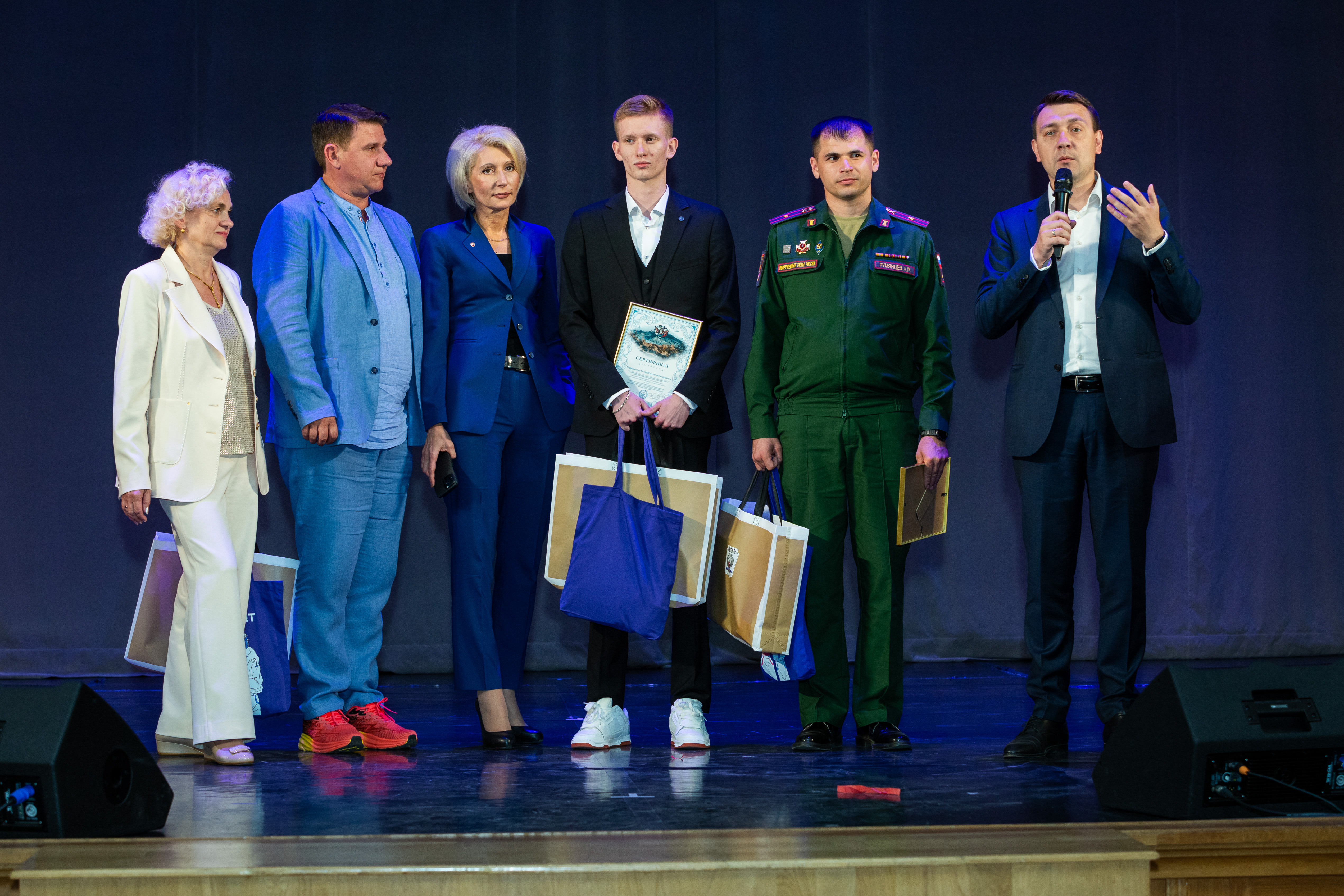 Фотоальбом 28 мая. Дом Российской Армии