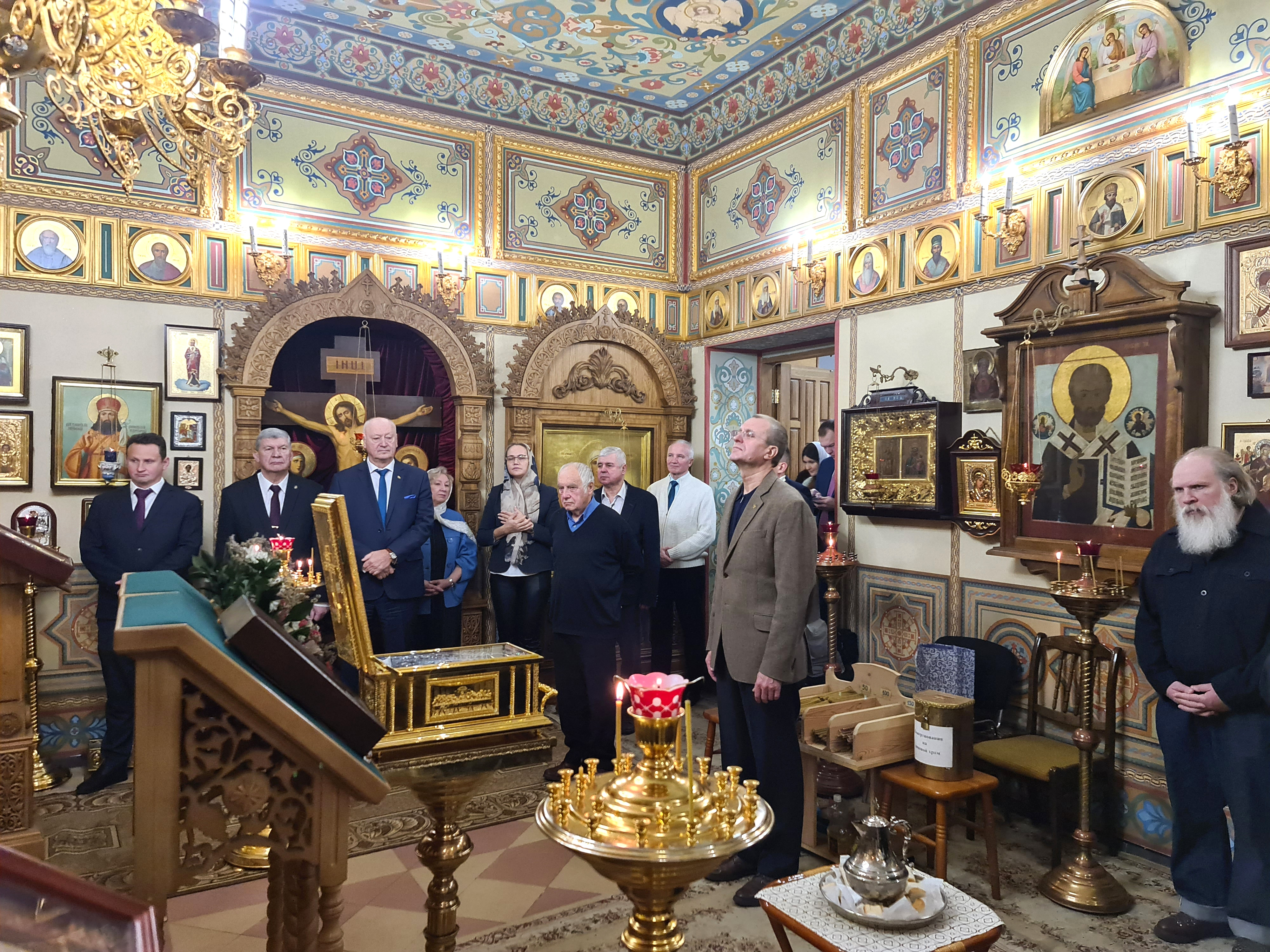 Торжественное богослужение в Домовом храме
