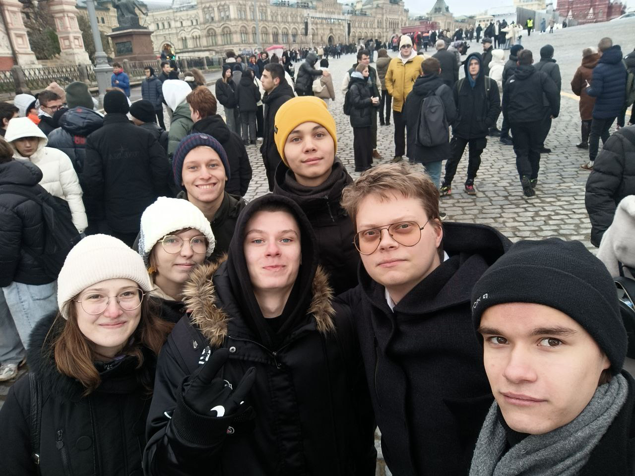 Студенты ГУЗ посетили интерактивный музей под открытым небом на Красной площади