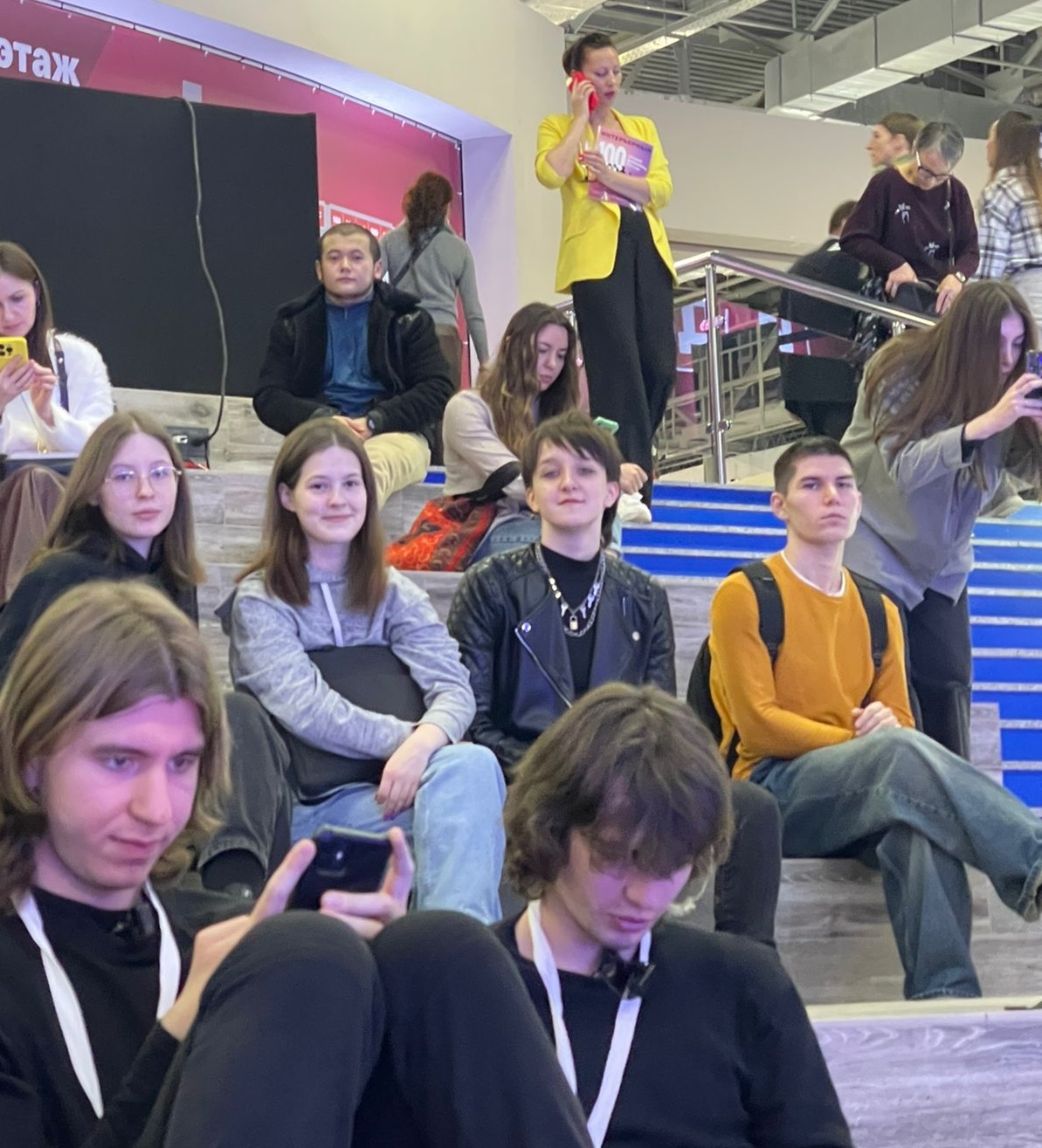 Студенты ГУЗ провели учебный день на площадке Московской недели интерьера и дизайна