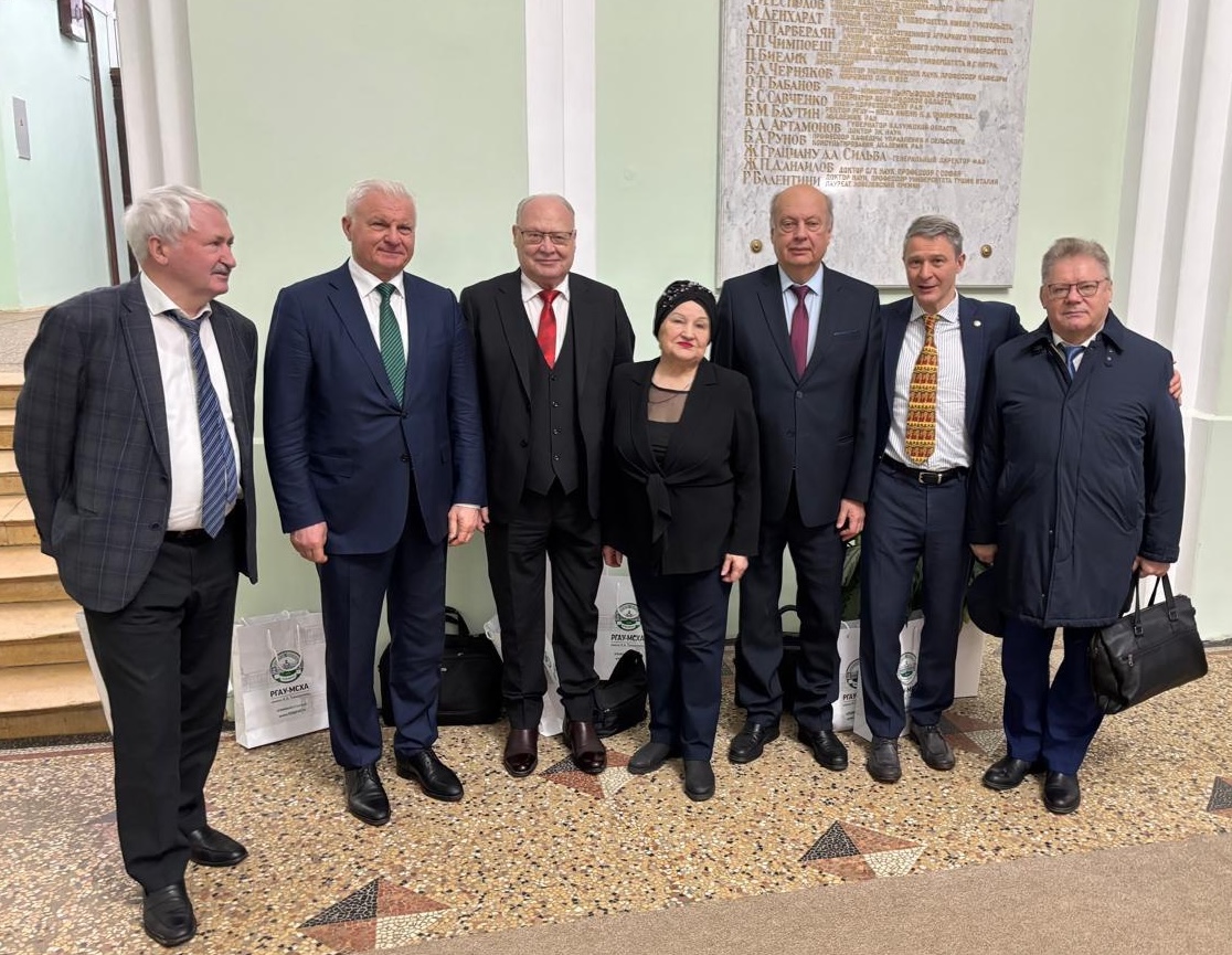 В парламентских слушаниях по развитию кадрового потенциала АПК принял участие профессор ГУЗ