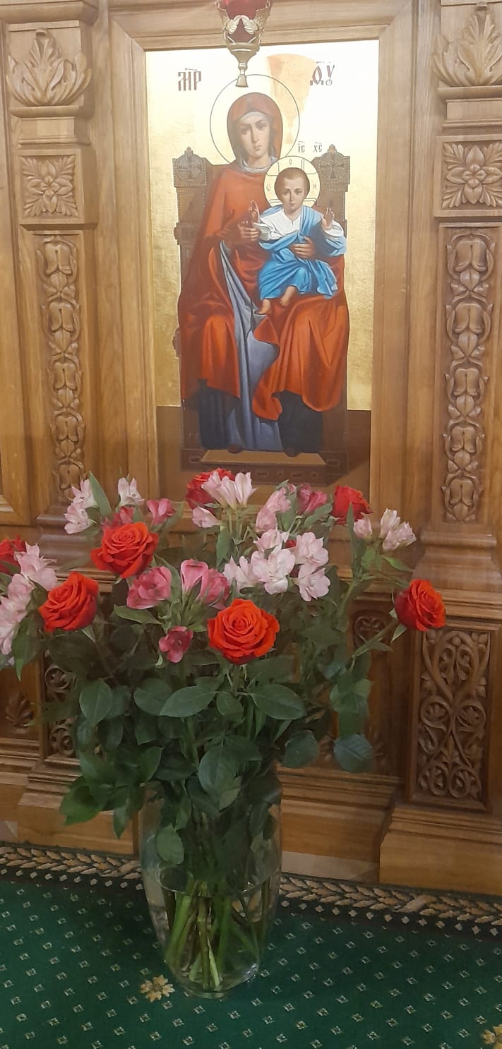 В Домовом храме ГУЗ были совершены Пасхальная Утреня и Литургия