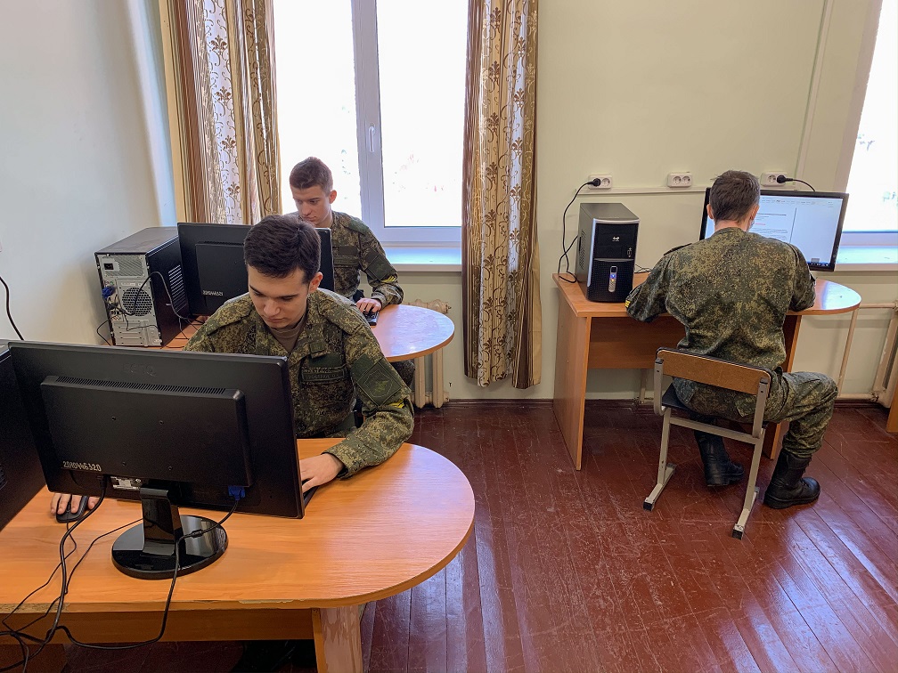 О подготовке студентов в Военном учебном центре Государственного университета по землеустройству