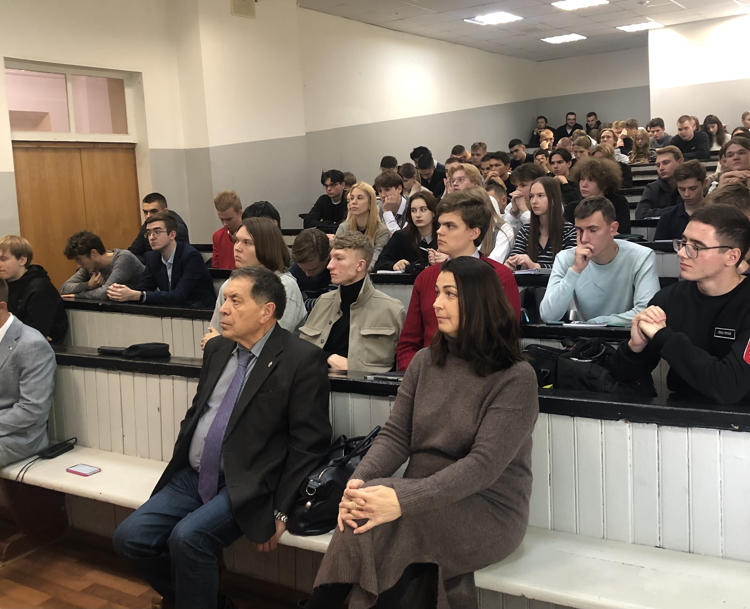Профориентация: студенты ГУЗ узнали о службе в УВД Московского метро