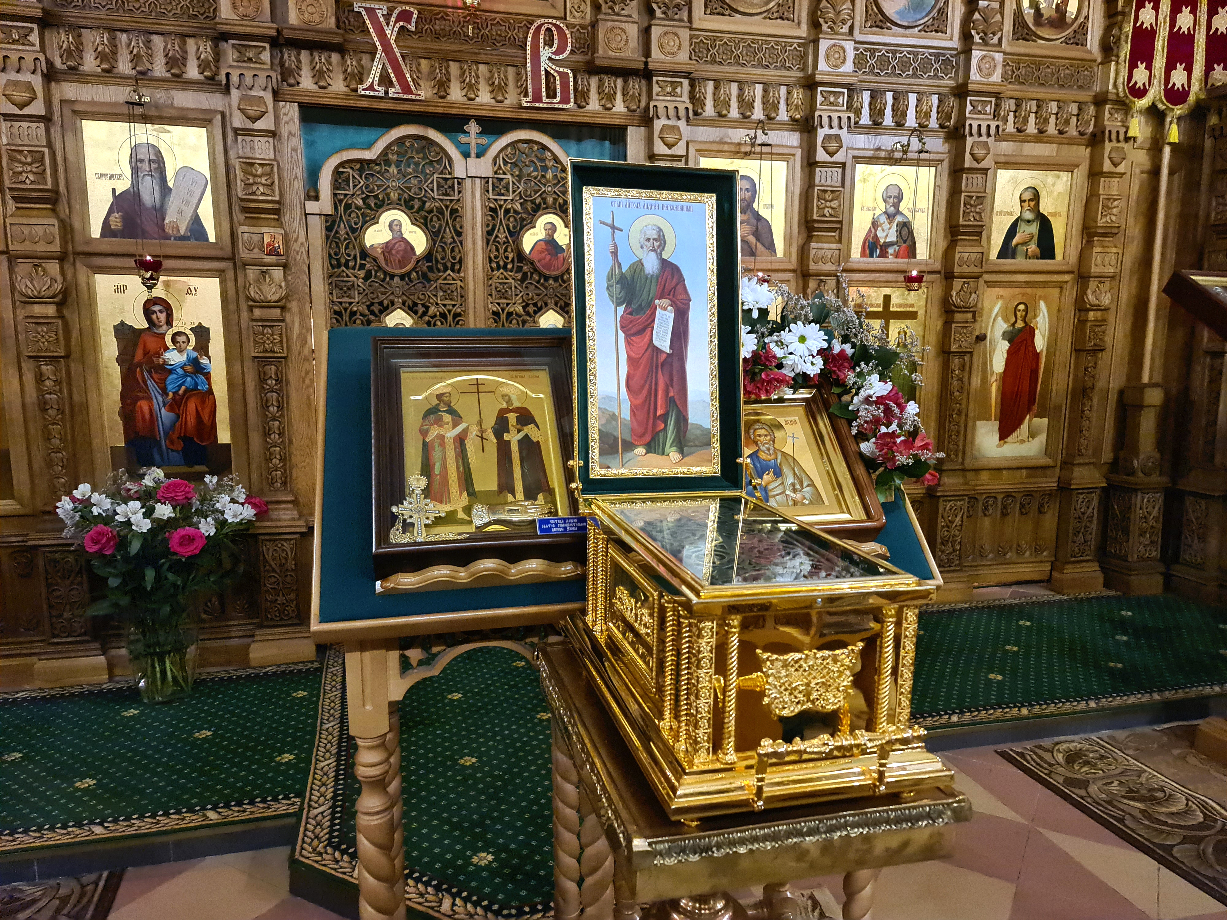 Торжественное богослужение в Домовом храме