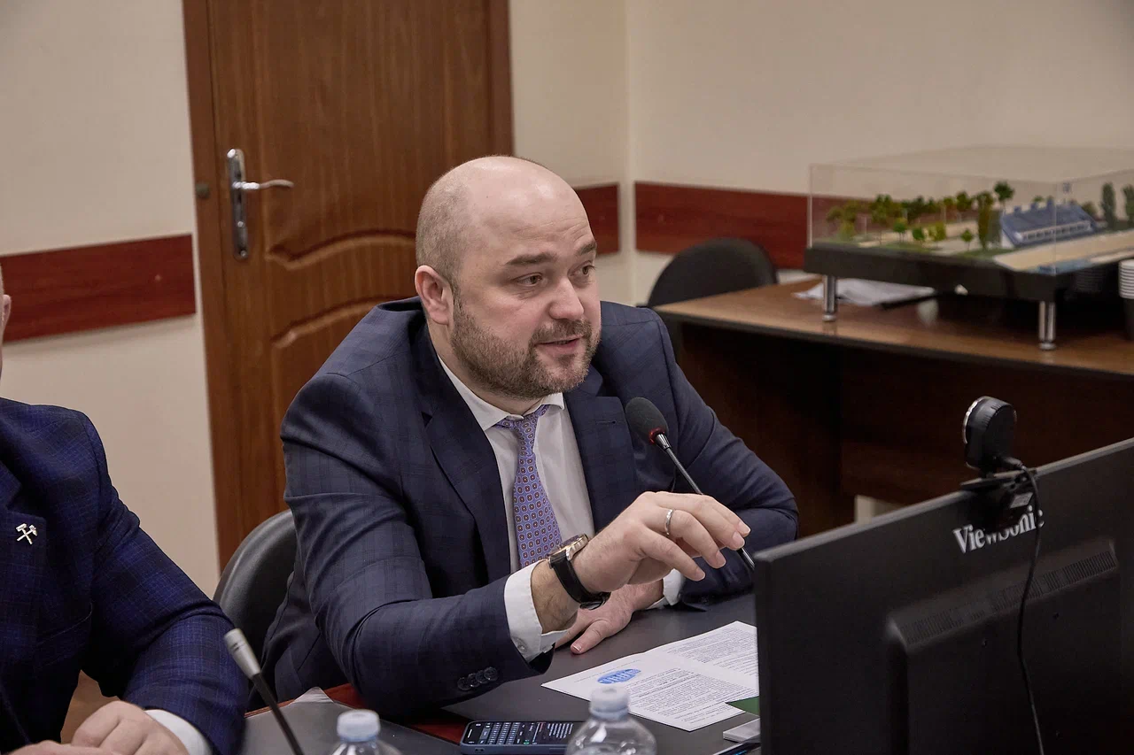 Эксперты обсудили новую систему высшего образования на совещании в ГУЗ