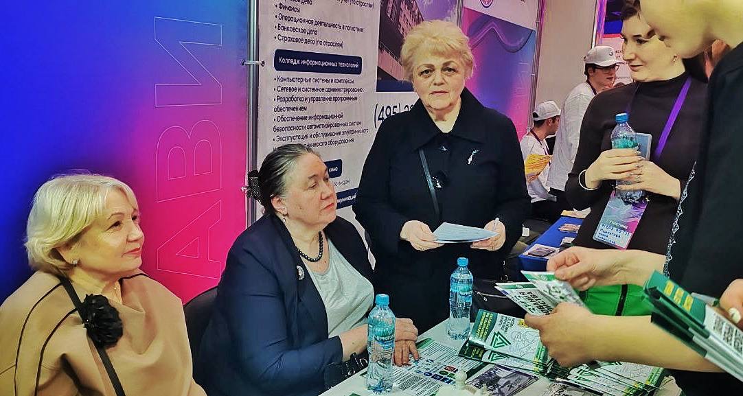 ГУЗ провел диалог с абитуриентами на «Навигаторе поступления»