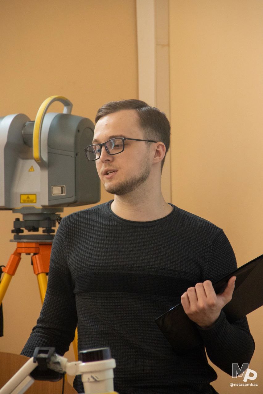 Студенты и аспиранты факультета кадастра недвижимости и инфраструктуры пространственных данных Государственного университета по землеустройству приняли участие в Студенческой неделе науки СНН-2023