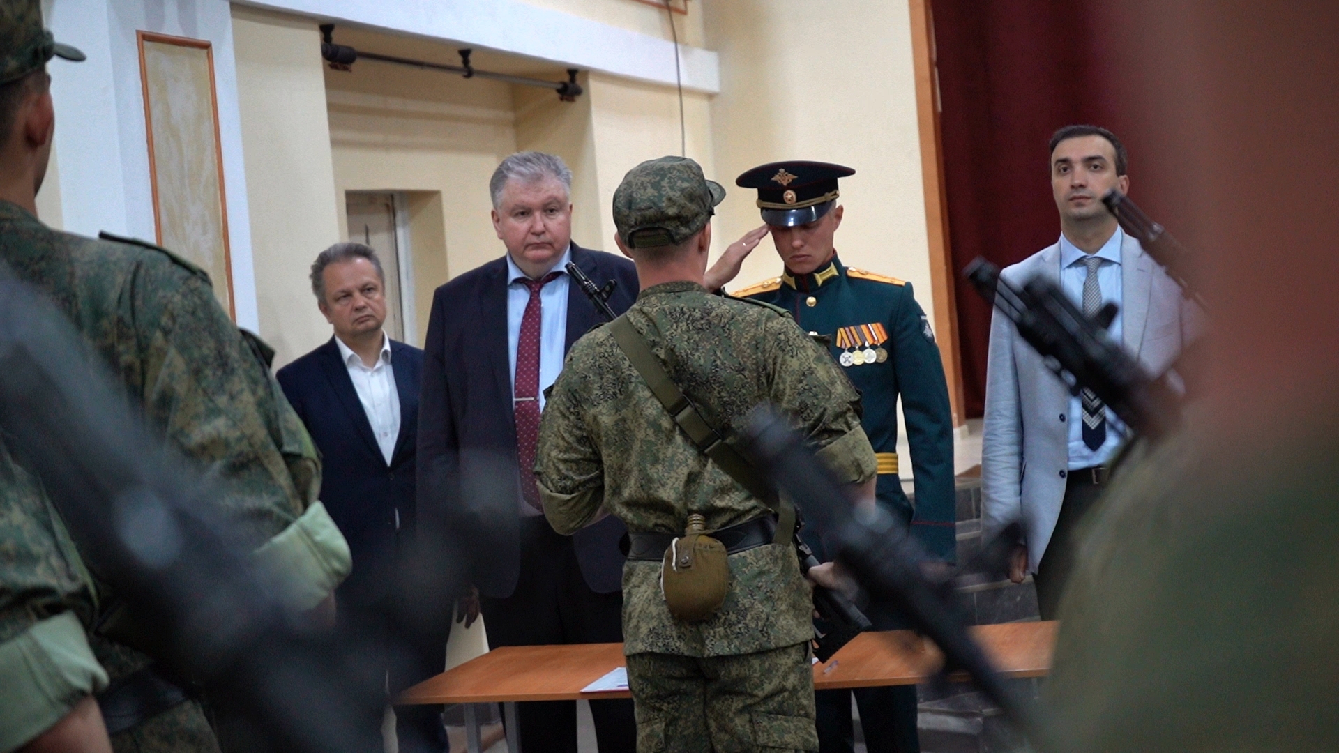 Курсанты военно-учебного центра ГУЗа приняли воинскую присягу