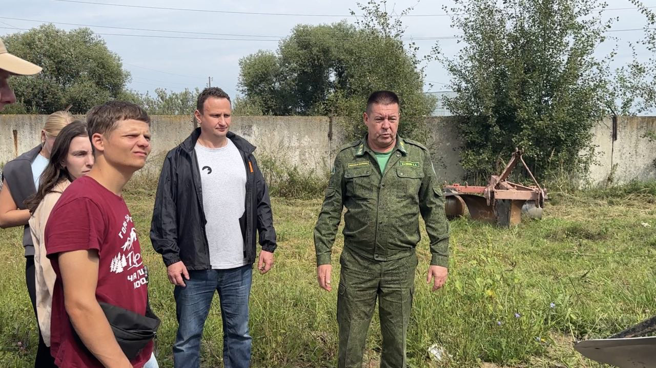 Команда ГУЗ – участник сплава по реке Осетр