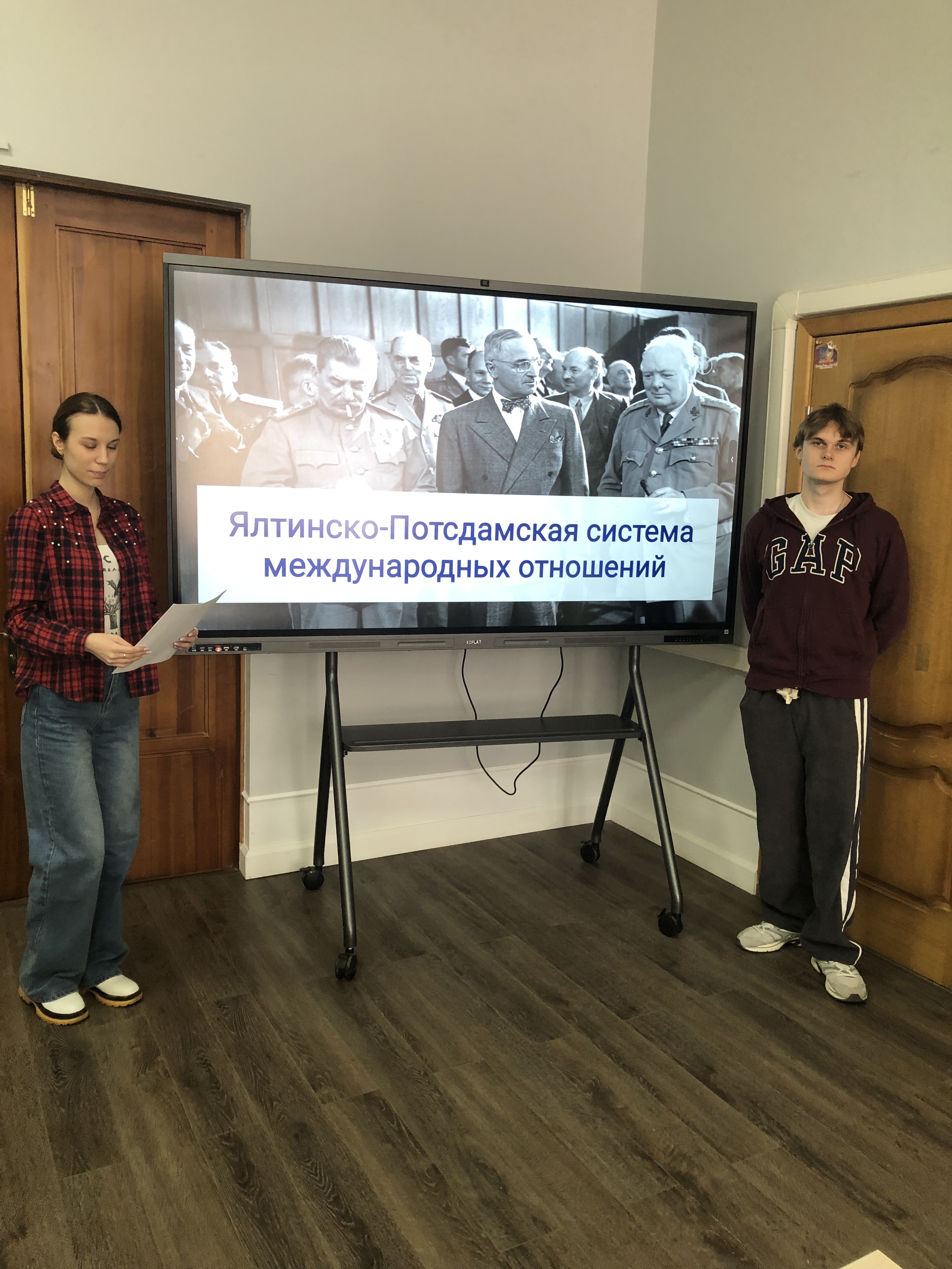 В ГУЗ наградили победителей студенческих конкурсов к 80-летию Великой Победы