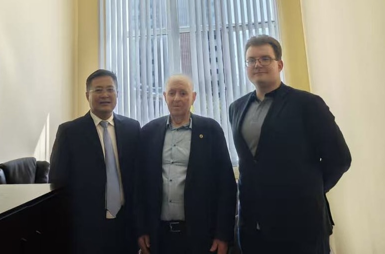 Ответный визит: представители NEUSOFT обсудили с ГУЗ совместные образовательные проекты