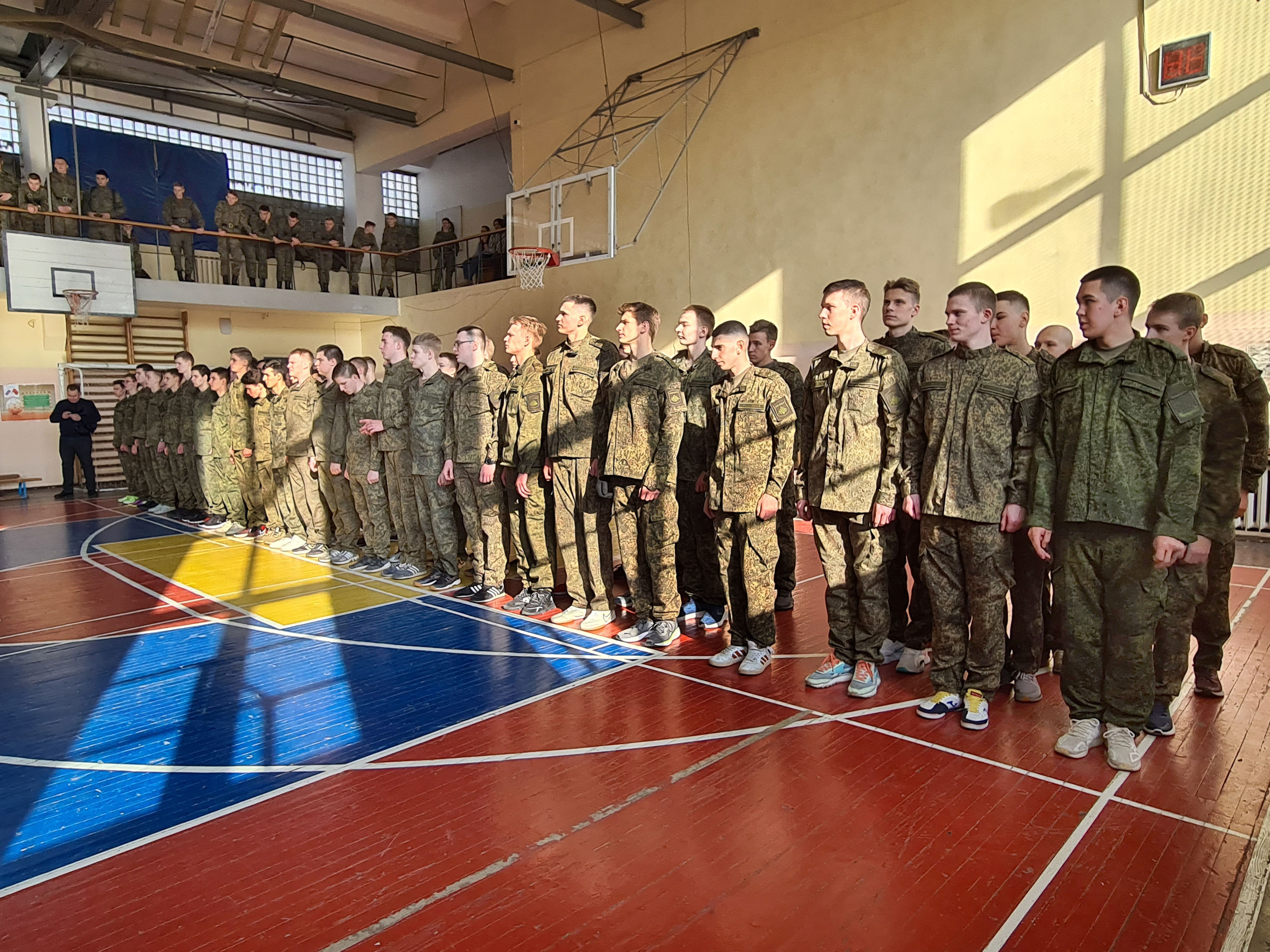 В Государственном университете по землеустройству прошли торжественные мероприятия, посвященные 23 февраля