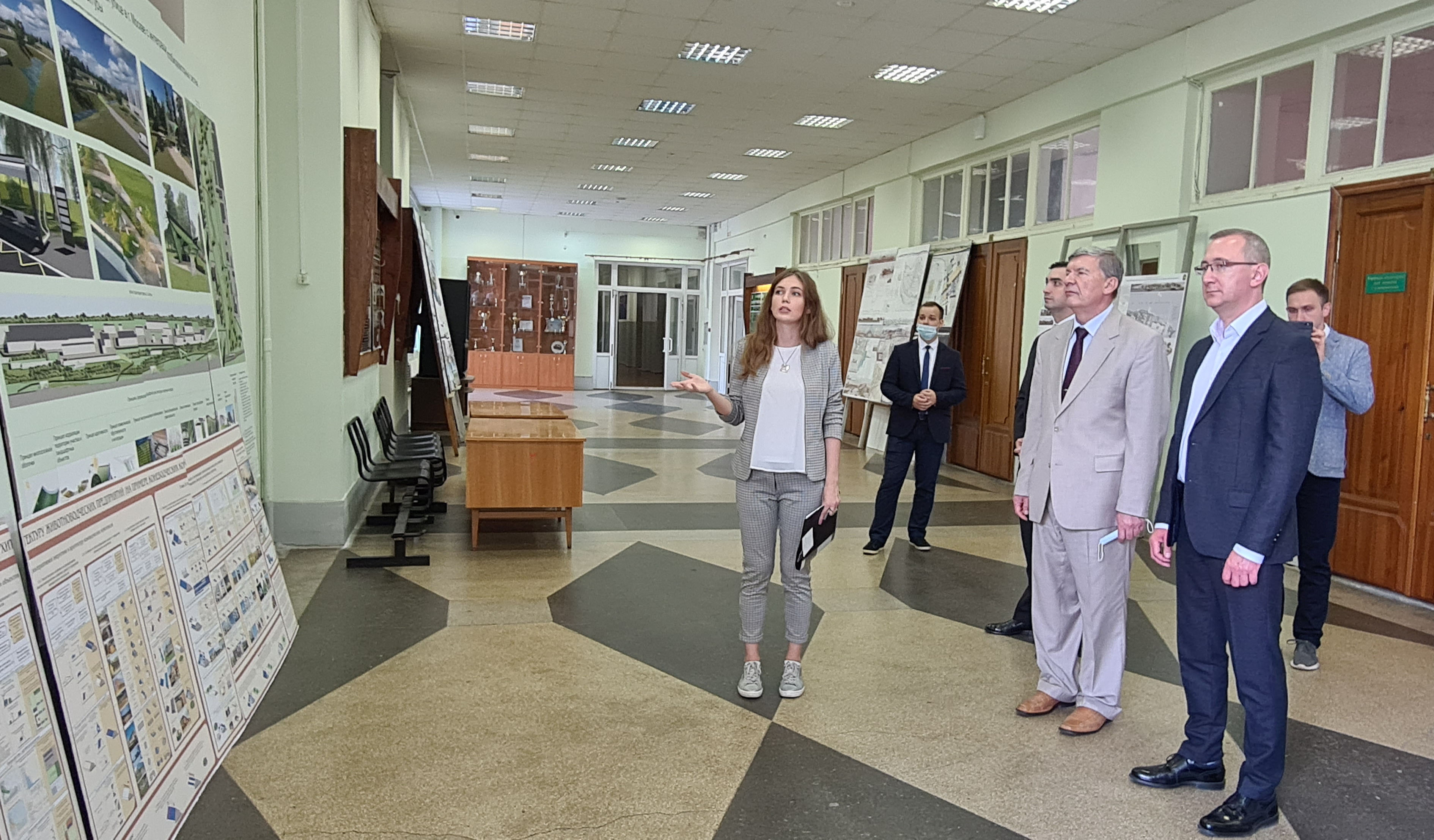 4 августа 2021 г. Государственный университет по землеустройству посетил губернатор Калужской области В.В. Шапша