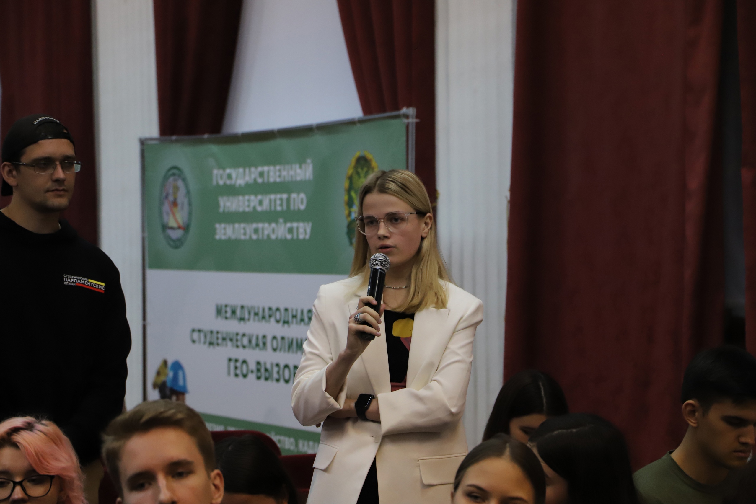 25 октября в Государственном университете по землеустройству прошла встреча депутата Московской городской Думы - Щитова Кирилла Владимировича со студентами