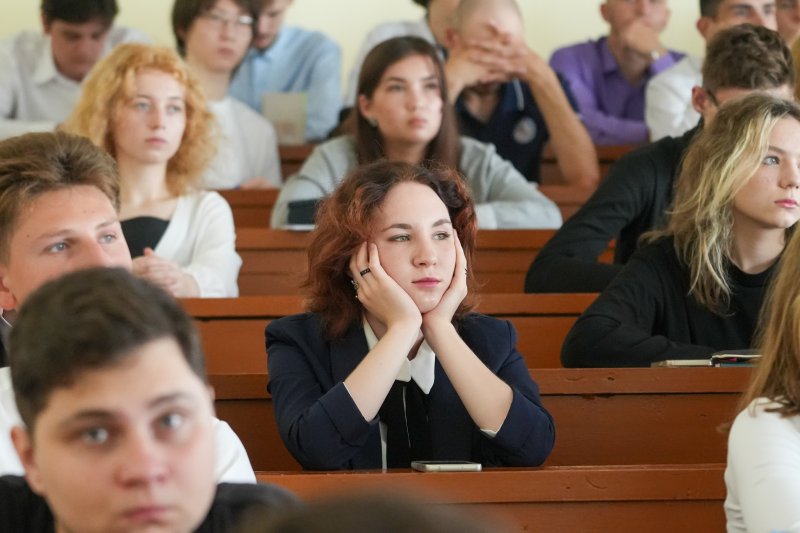 ГУЗ обсудил тему сопровождения детей-сирот в период обучения в вузах
