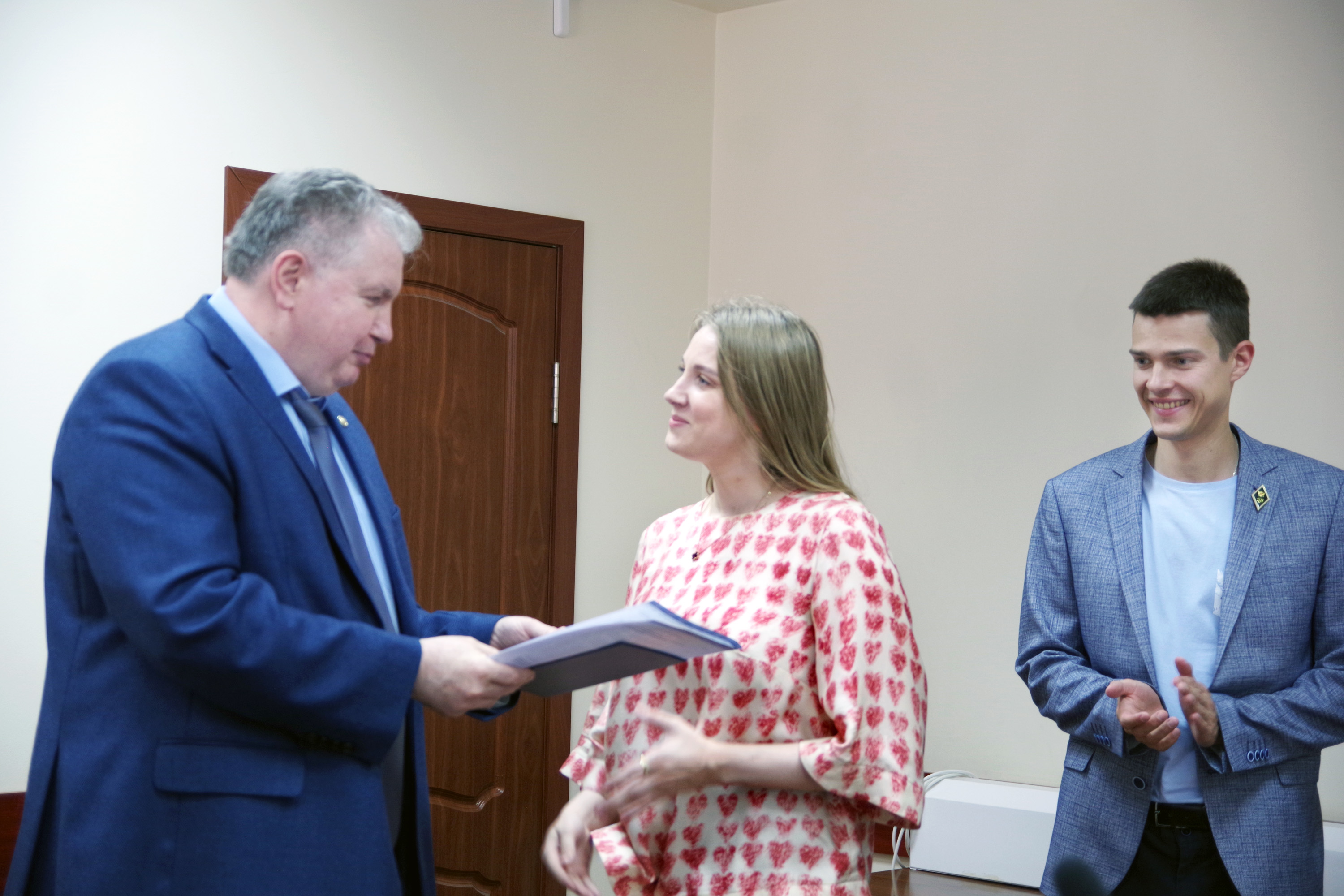 Поздравляем выпускников аспирантуры 2022 года!
