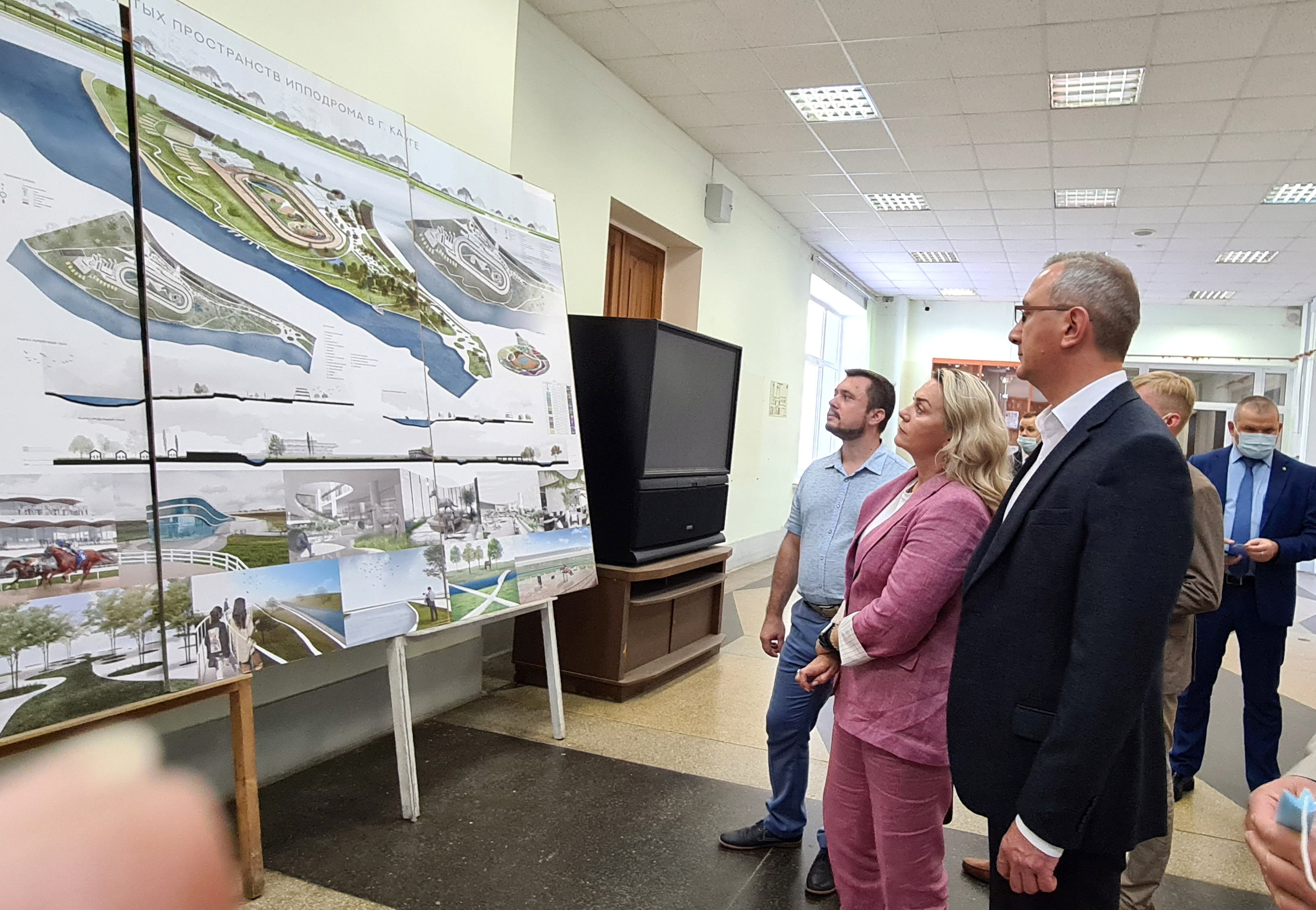 4 августа 2021 г. Государственный университет по землеустройству посетил губернатор Калужской области В.В. Шапша