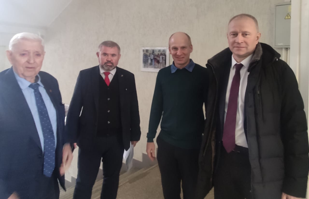 Поздравляем студентов-заочников направления 21.03.02 «Землеустройство и кадастры» с защитой ВКР