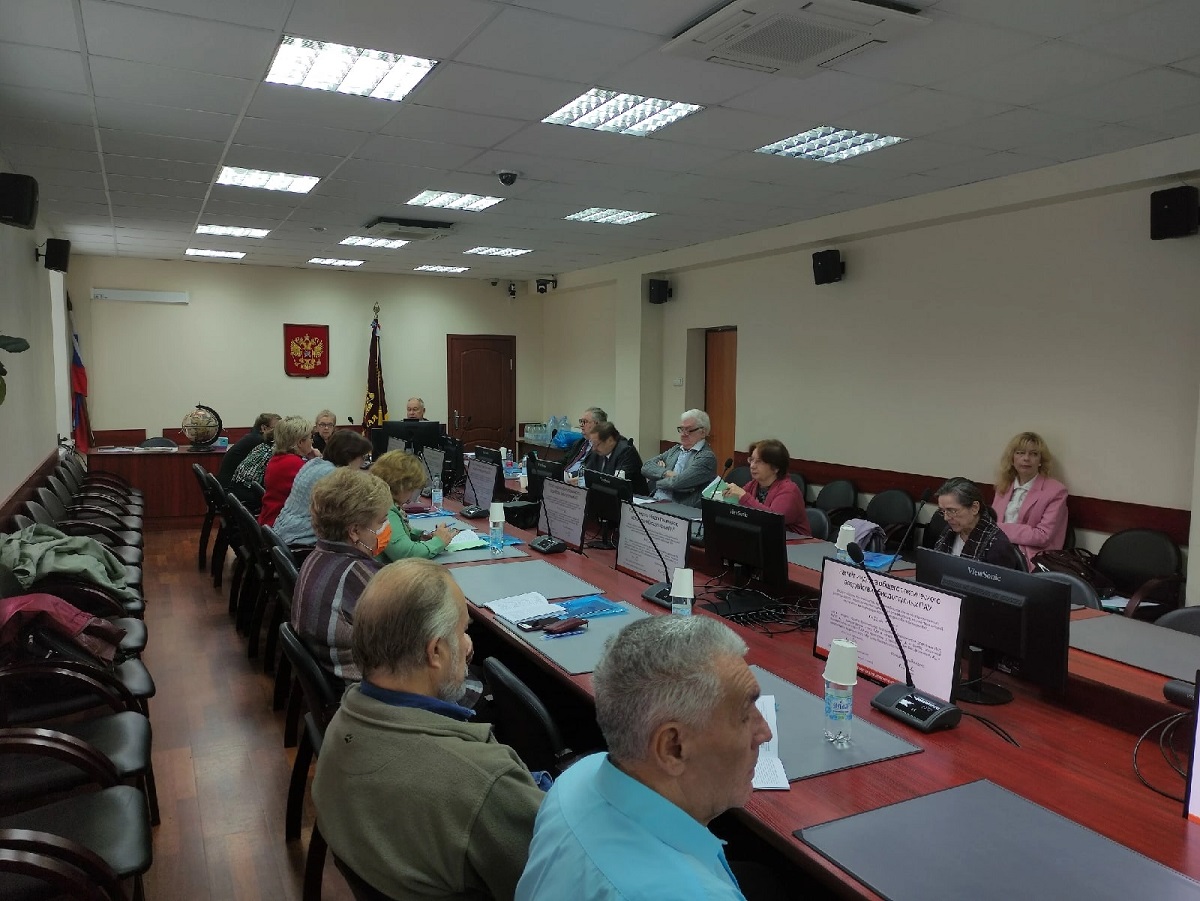 В ГУЗ успешно прошла защита диссертаций по специальности «Геоэкология» (географические науки)