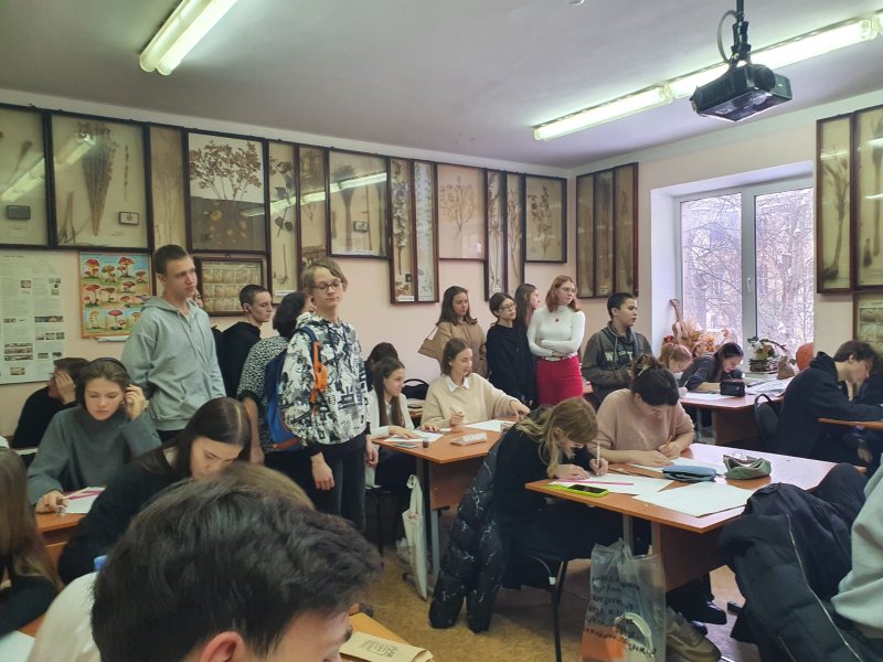 Представить себя в роли землеустроителей смогли школьники, посетившие ГУЗ с экскурсией