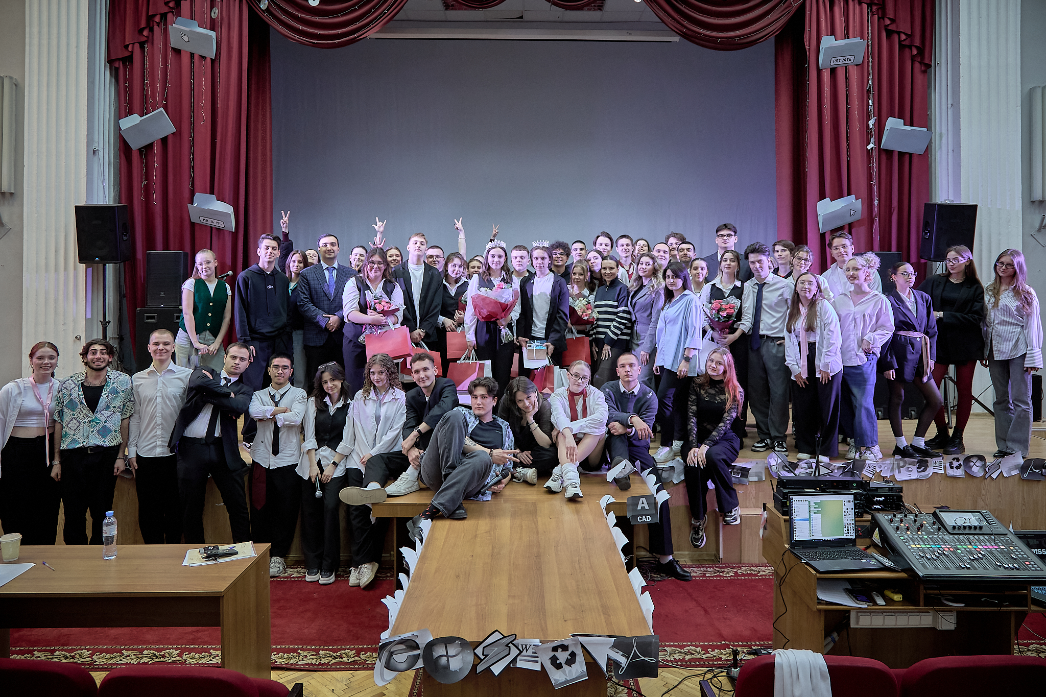 Землеустроители с обложки: кто покорил жюри «Мистера и Мисс ГУЗ» в этом году?
