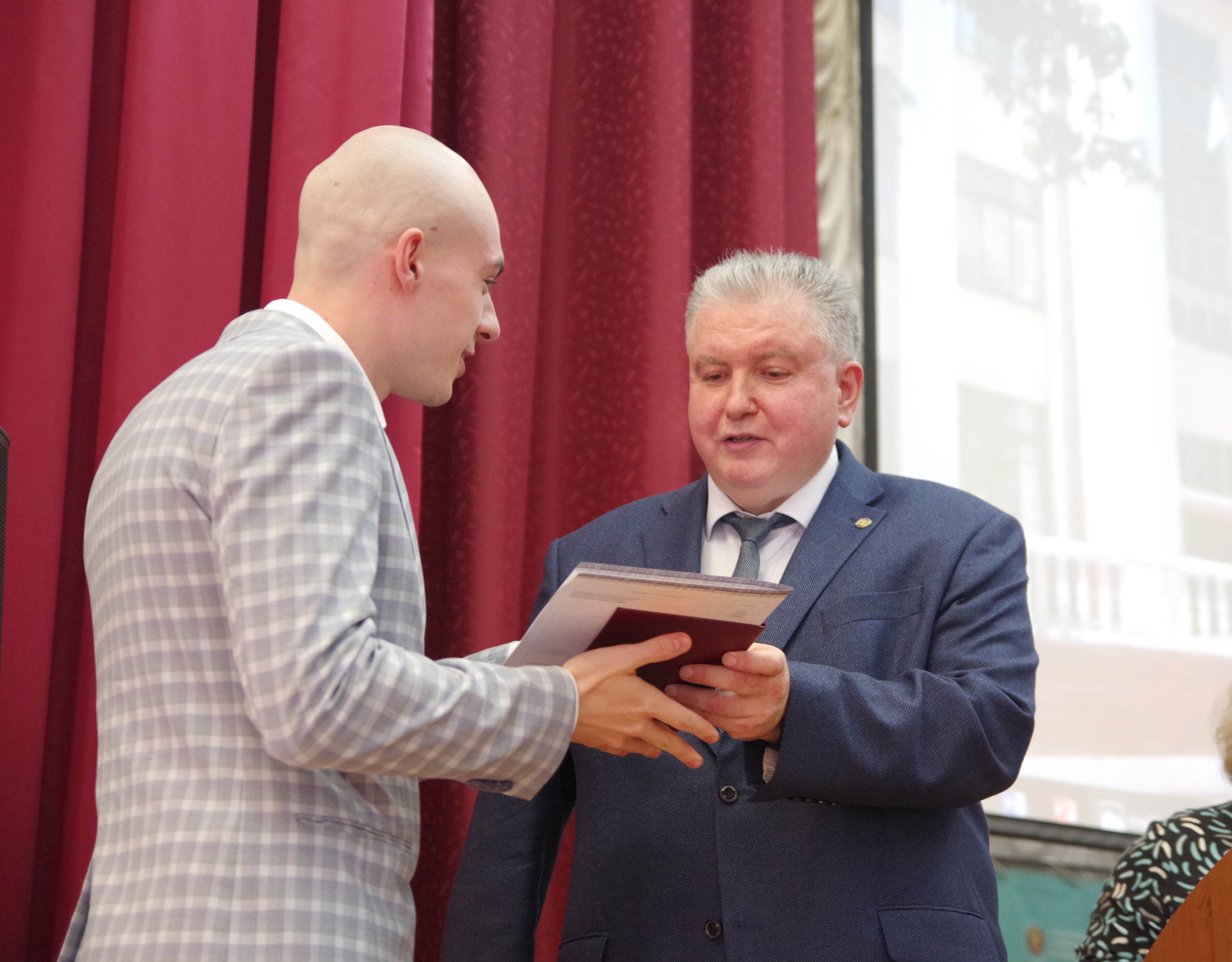 6 июля 2022 года в Государственном университете по землеустройству вручили дипломы о высшем образовании!