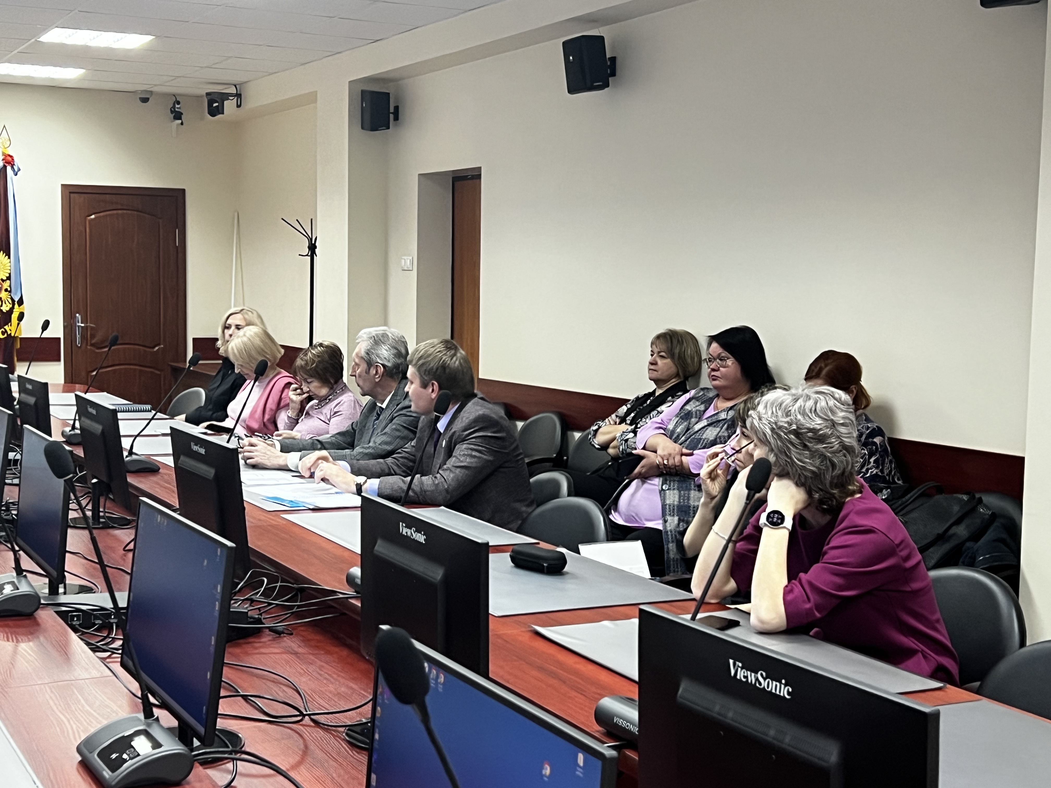 Круглый стол «Роль образования и новые подходы в образовательной деятельности в области «Землеустройство и кадастры» при интеграции новых территорий»