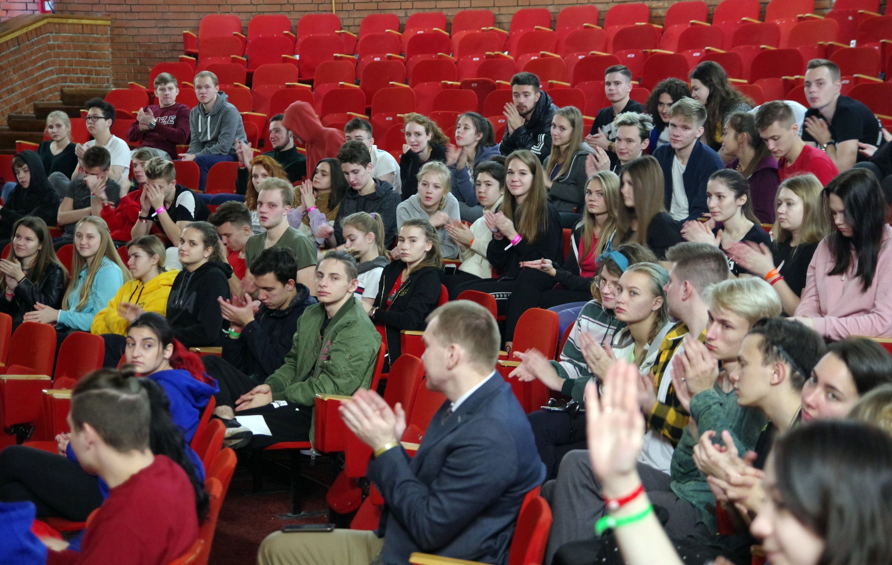 Студенты и преподаватели ГУЗ с 21 по 24 октября 2019 г. приняли участие в физкультурно-оздоровительном марафоне «День здоровья» и посвящении в студенты первокурсников нашего вуза