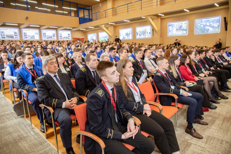 22-27 мая 2023 года в Санкт-Петербургском горном университете прошел ХIX Международный форум-конкурс студентов и молодых учёных «Актуальные проблемы недропользования» под эгидой Комиссии Российской Федерации по делам ЮНЕСКО