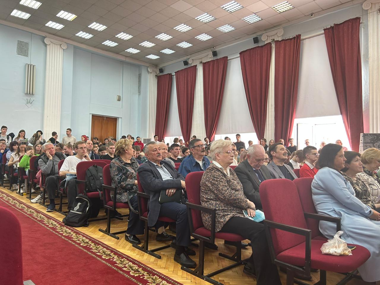 В ГУЗ состоялось собрание, посвященное введению тестирования по дисциплинам, а также антитеррористической и антикоррупционной деятельности