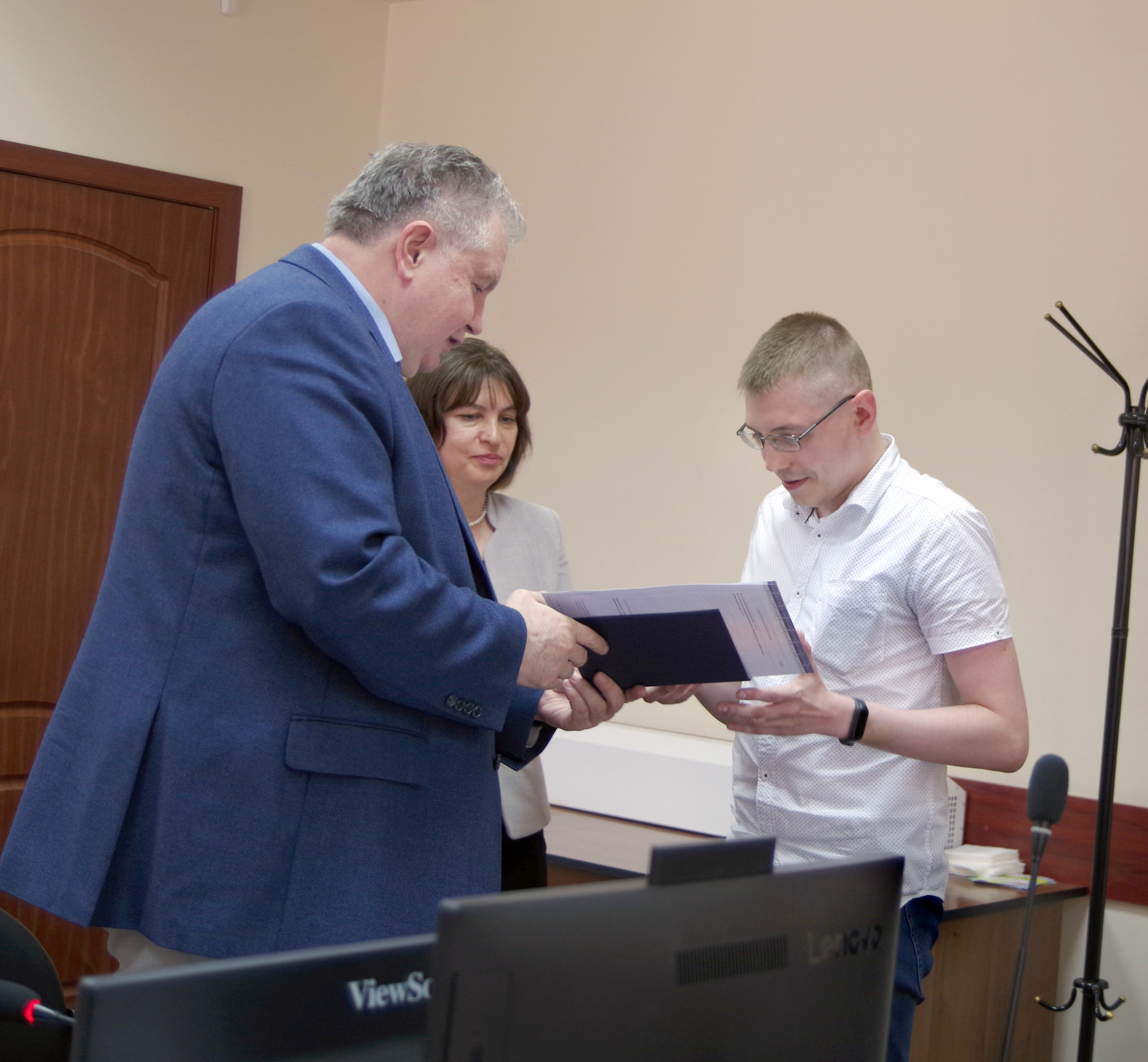 Поздравляем выпускников аспирантуры 2022 года!
