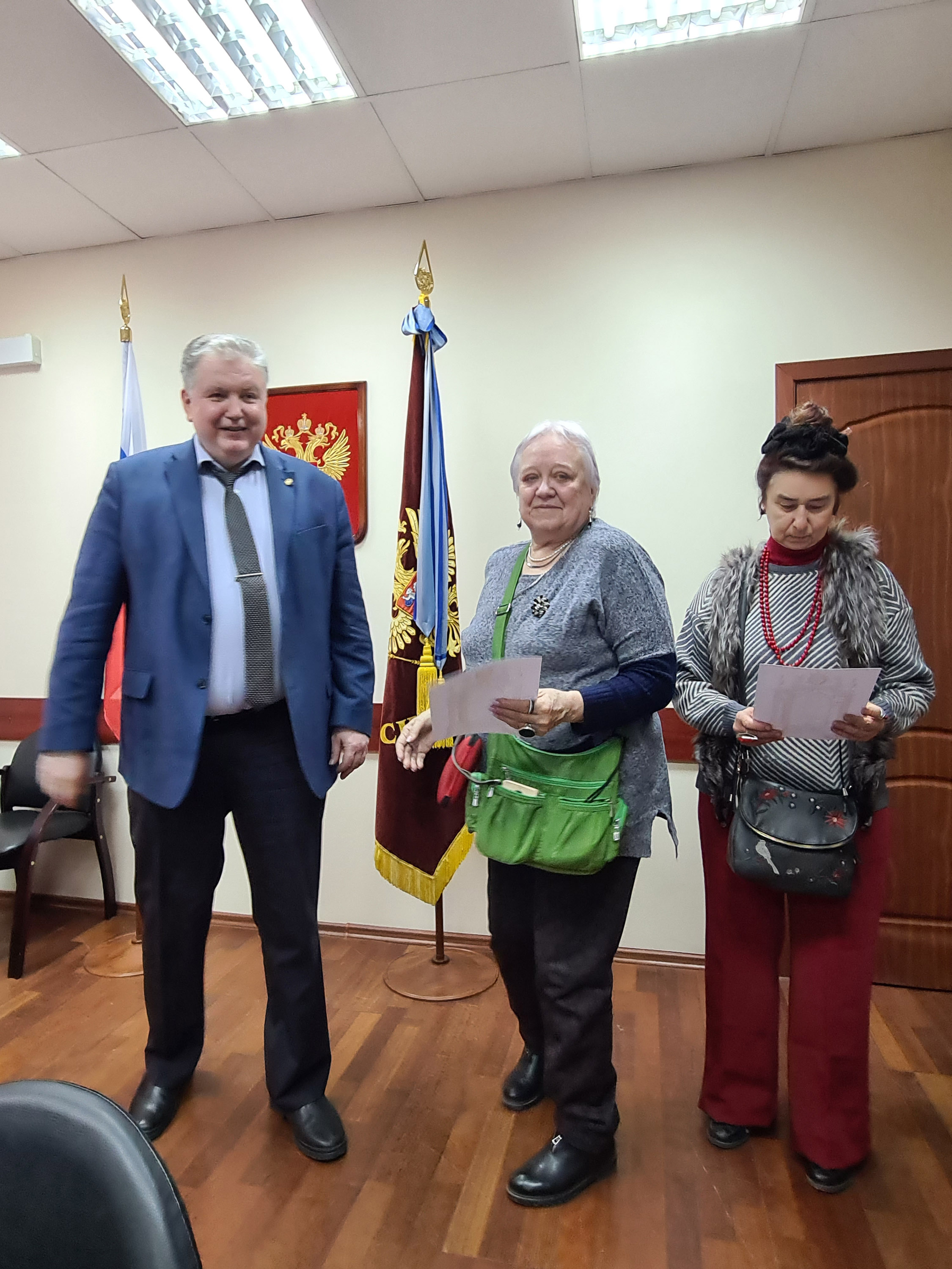 28 февраля 2023 года в конференц-зале ГУЗа врио ректора Папаскири Т.В. наградил участников открытого конкурса на разработку концепции по модернизации корпуса ГУЗ для размещения ГеоКафе