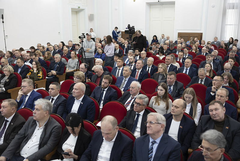 В парламентских слушаниях по развитию кадрового потенциала АПК принял участие профессор ГУЗ