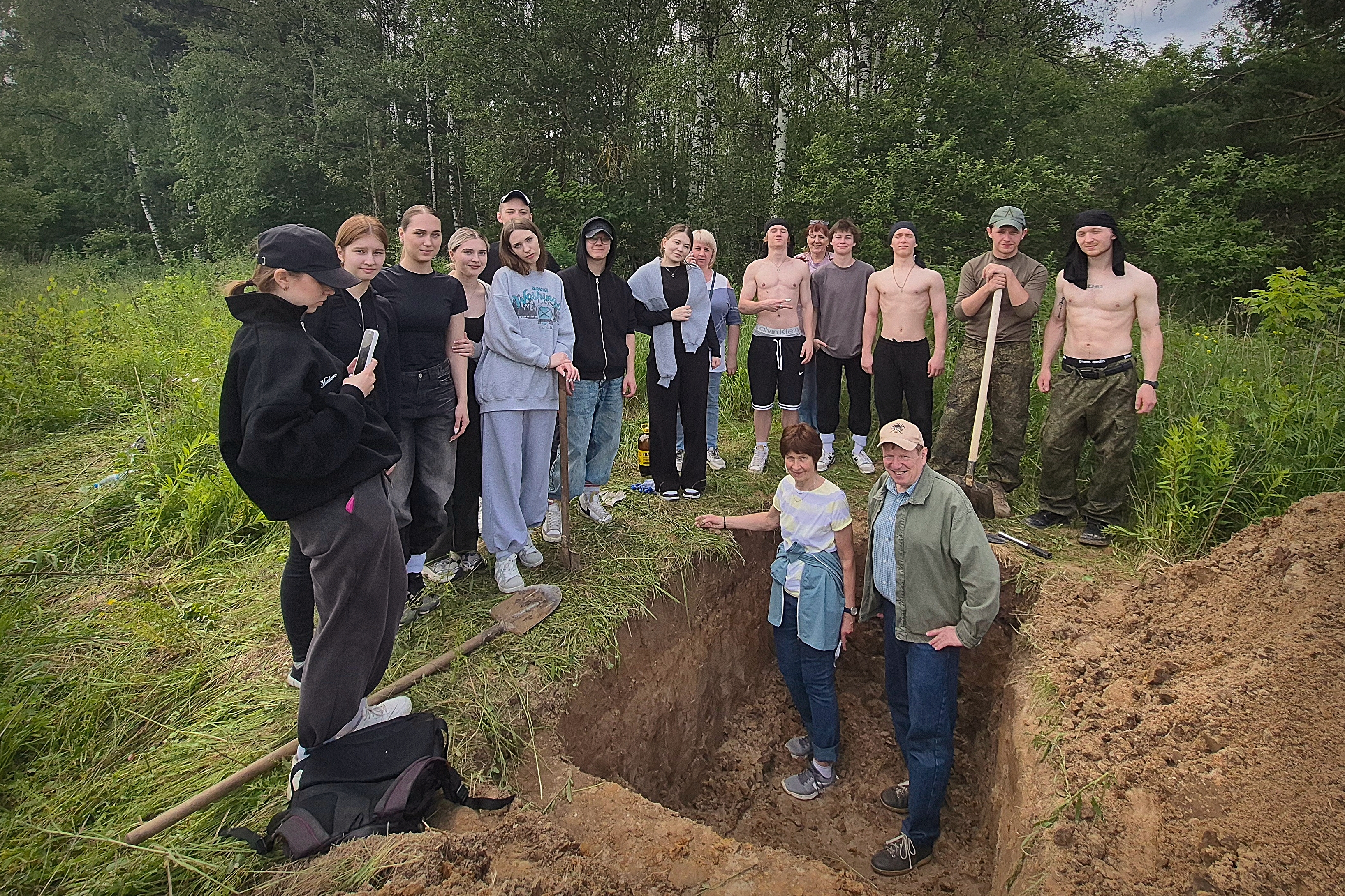 Первый пошёл: студенты-землеустроители ГУЗ прошли практику по почвоведению 