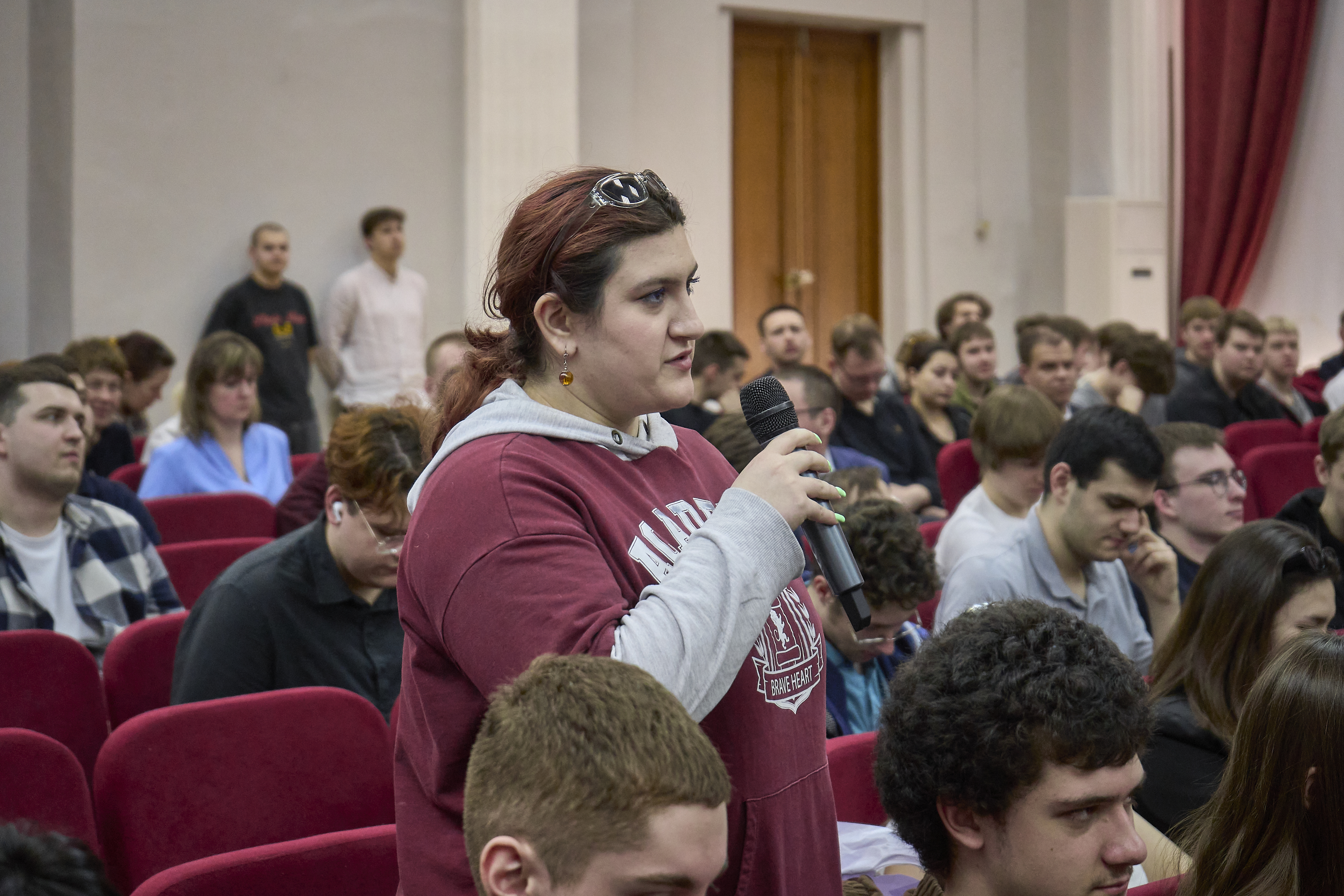 «Винтажные аудитории» и борьба за культуру: в ГУЗ состоялся «Час ректора» в формате открытого диалога