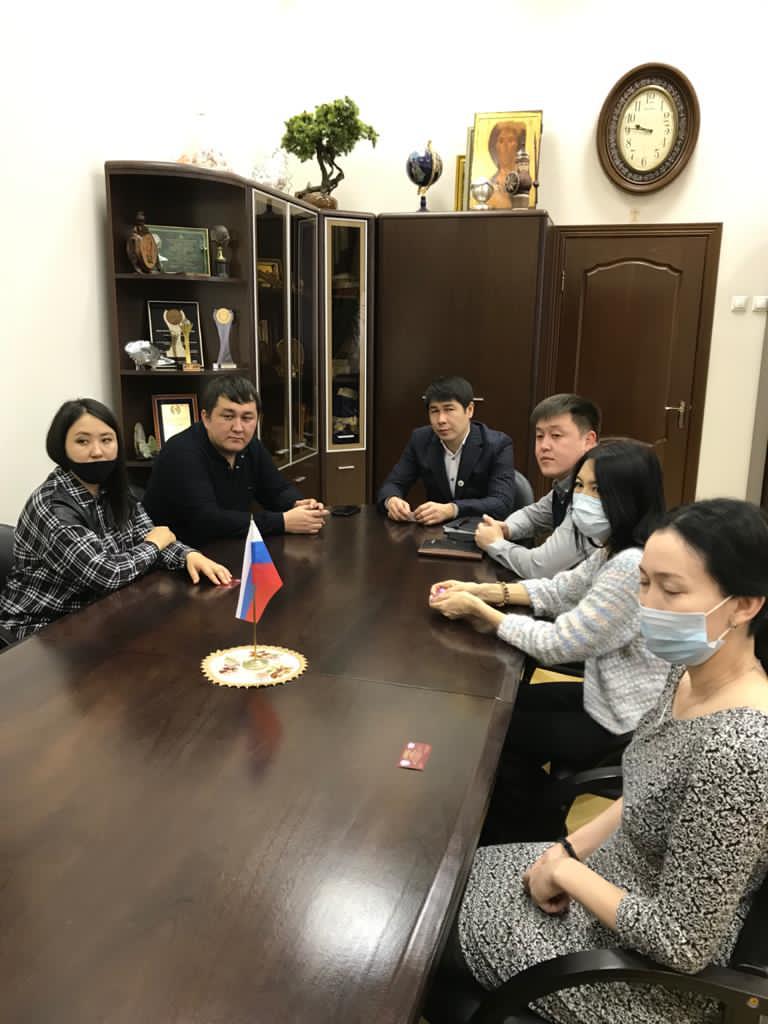 О встрече ректора ГУЗ С.Н. Волкова и проректора по международной деятельности В.И. Нилиповского с делегацией докторантов Казахского национального аграрного университета