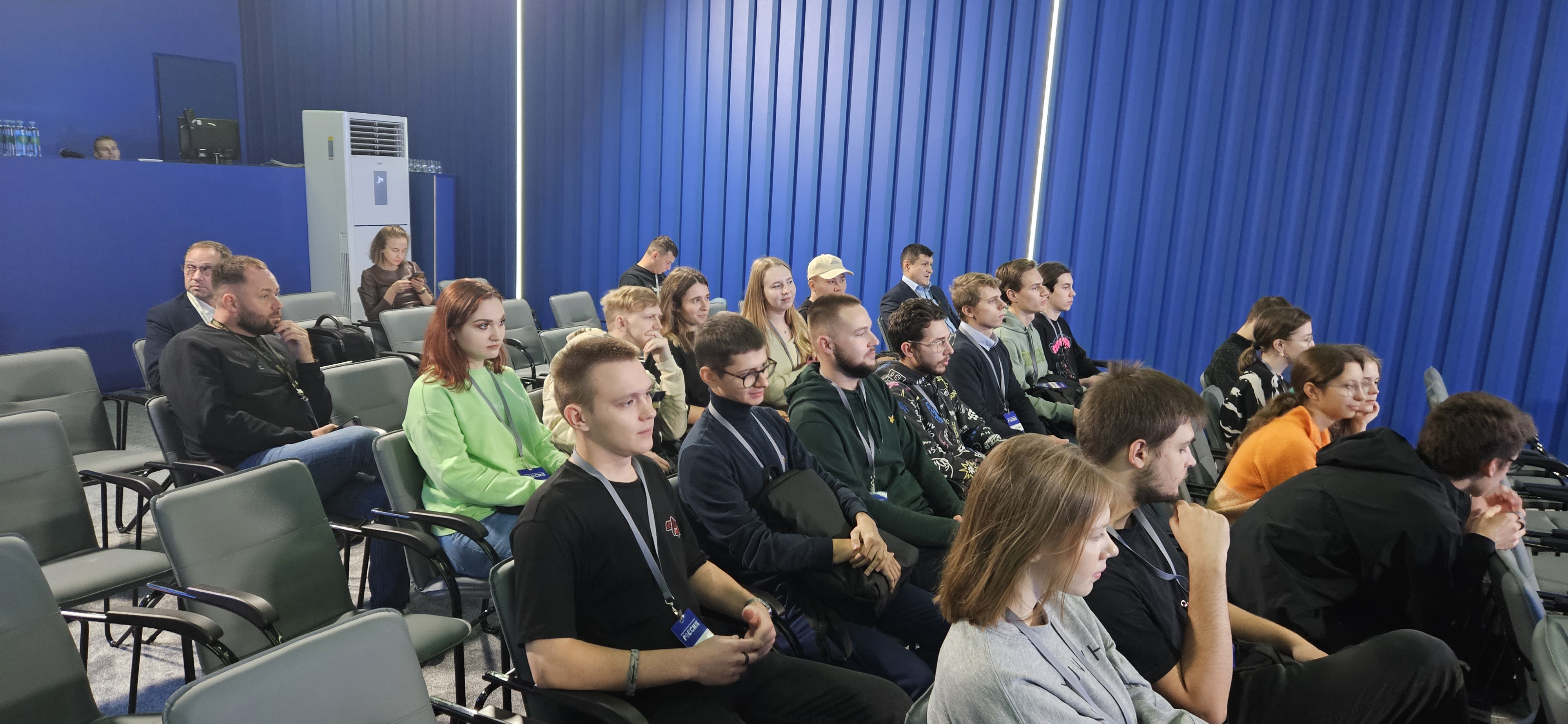 Студенты  ГУЗ на международной выставке-форуме «Россия»