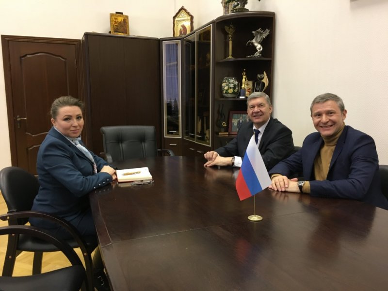 2 февраля 2021 года состоялась рабочая встреча ректора ГУЗ С.Н. Волкова и профессора Ю.А. Цыпкина с сенатором Совета Федерации Е.Б. Шумиловой